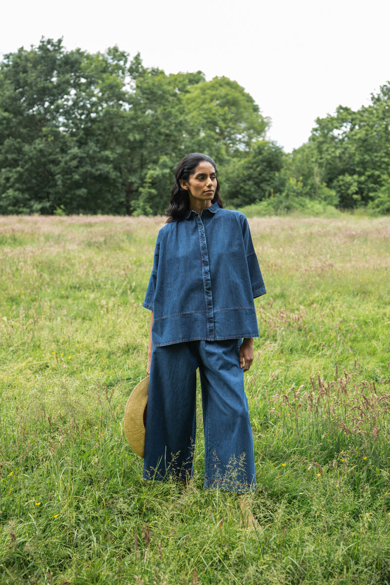 Lissie-Leigh Organic Cotton Denim Shirt in Mid Blue