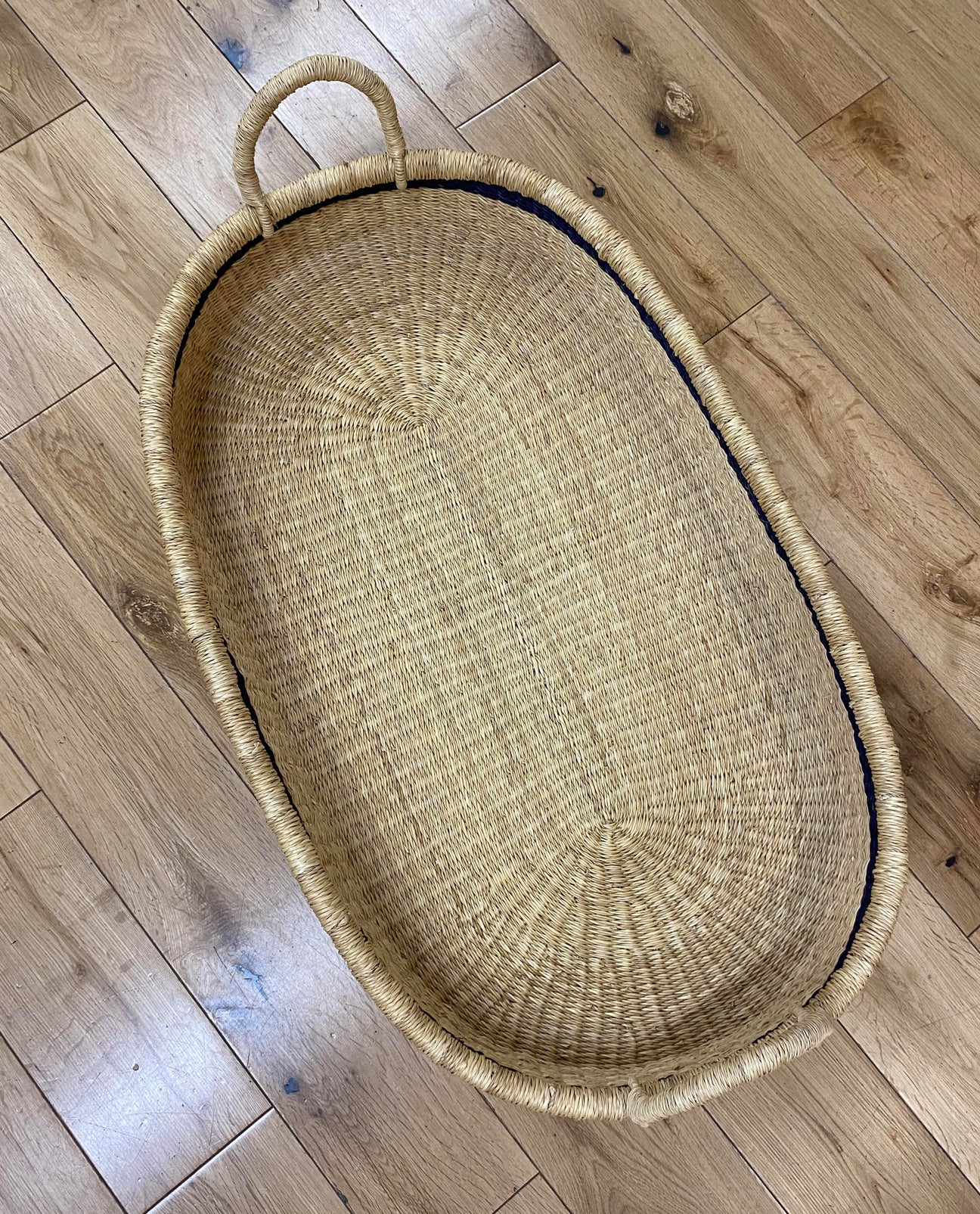 Savanna Flat Basket in Natural