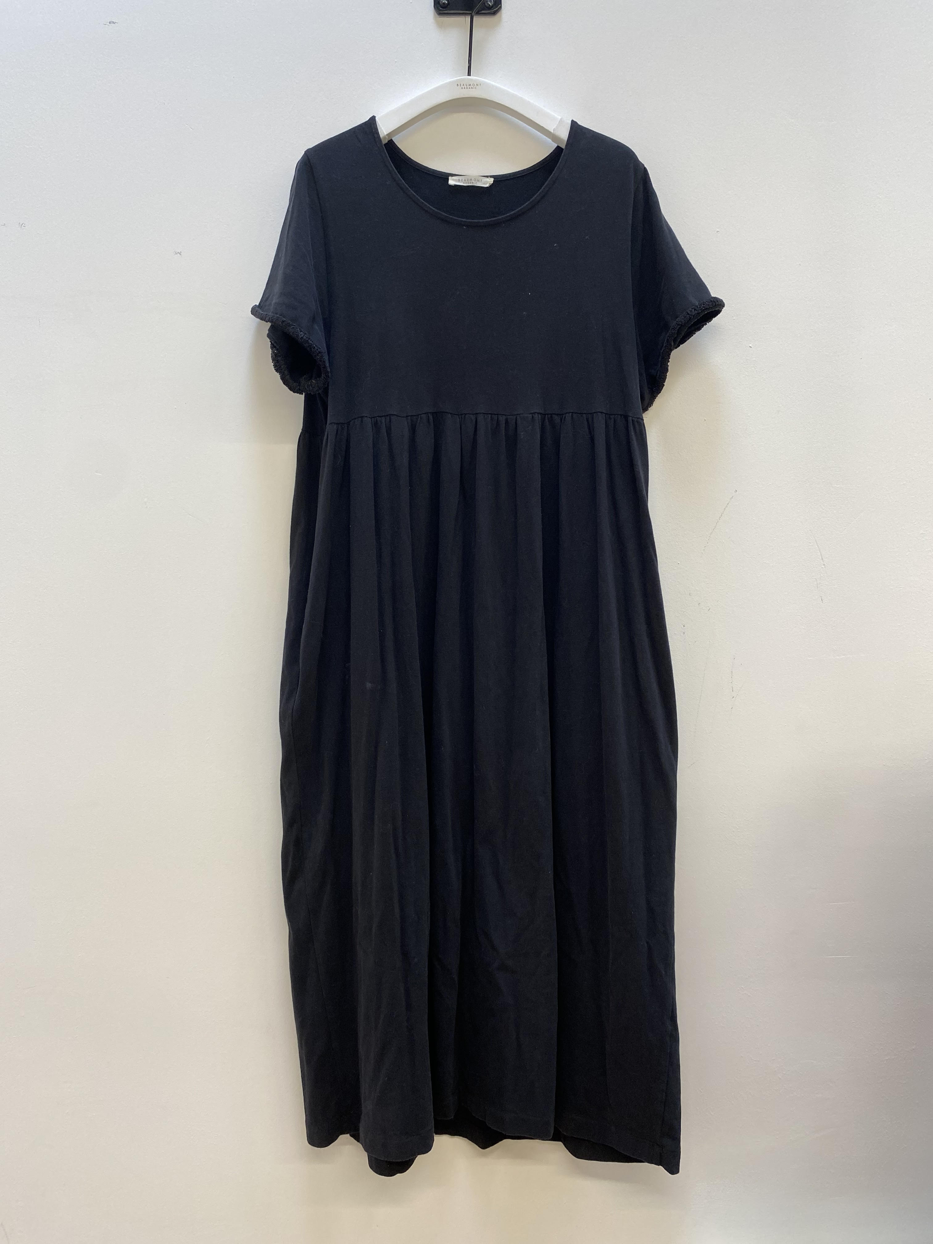 Momo Dress in Black Size S