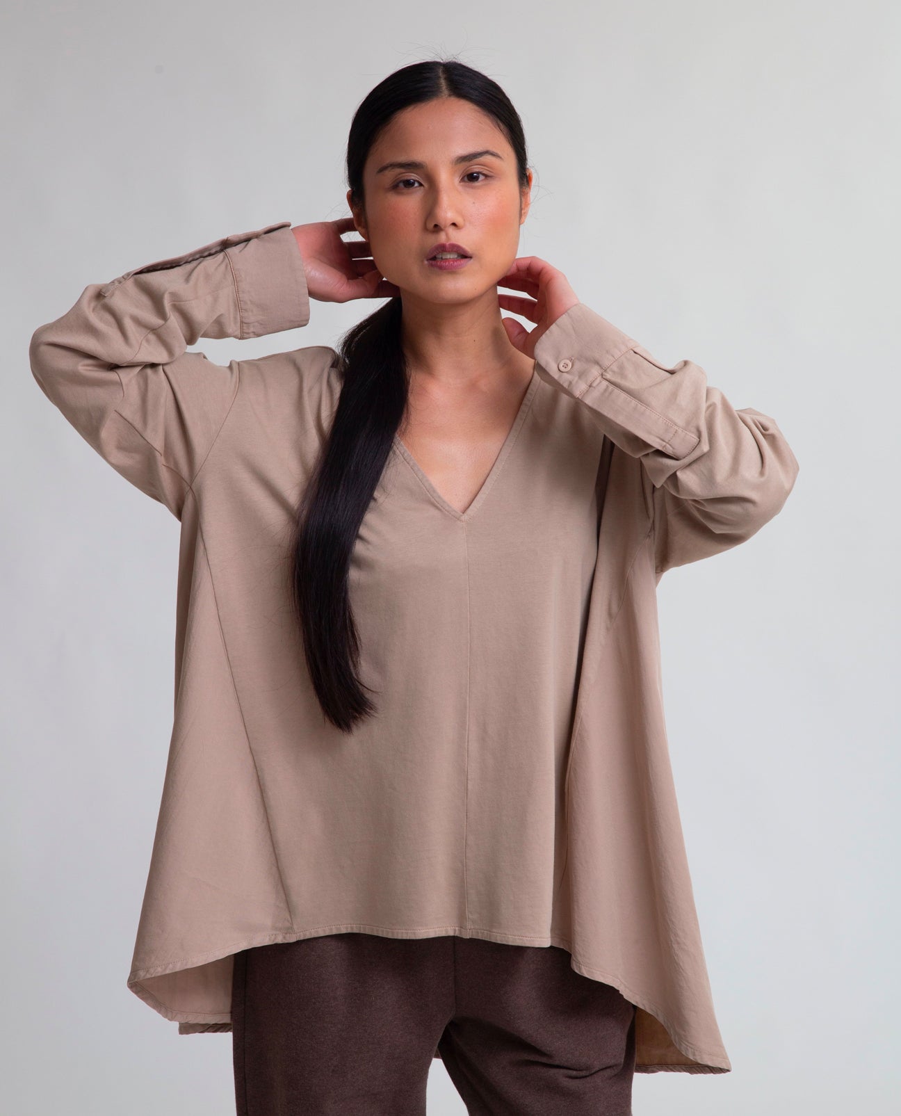 Aoife Organic Cotton Blouse in Light Taupe