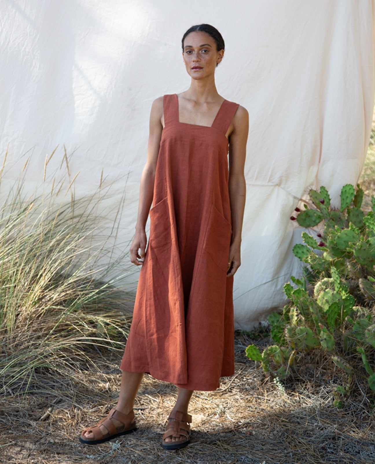 Chantel-May Linen Dress In Paprika
