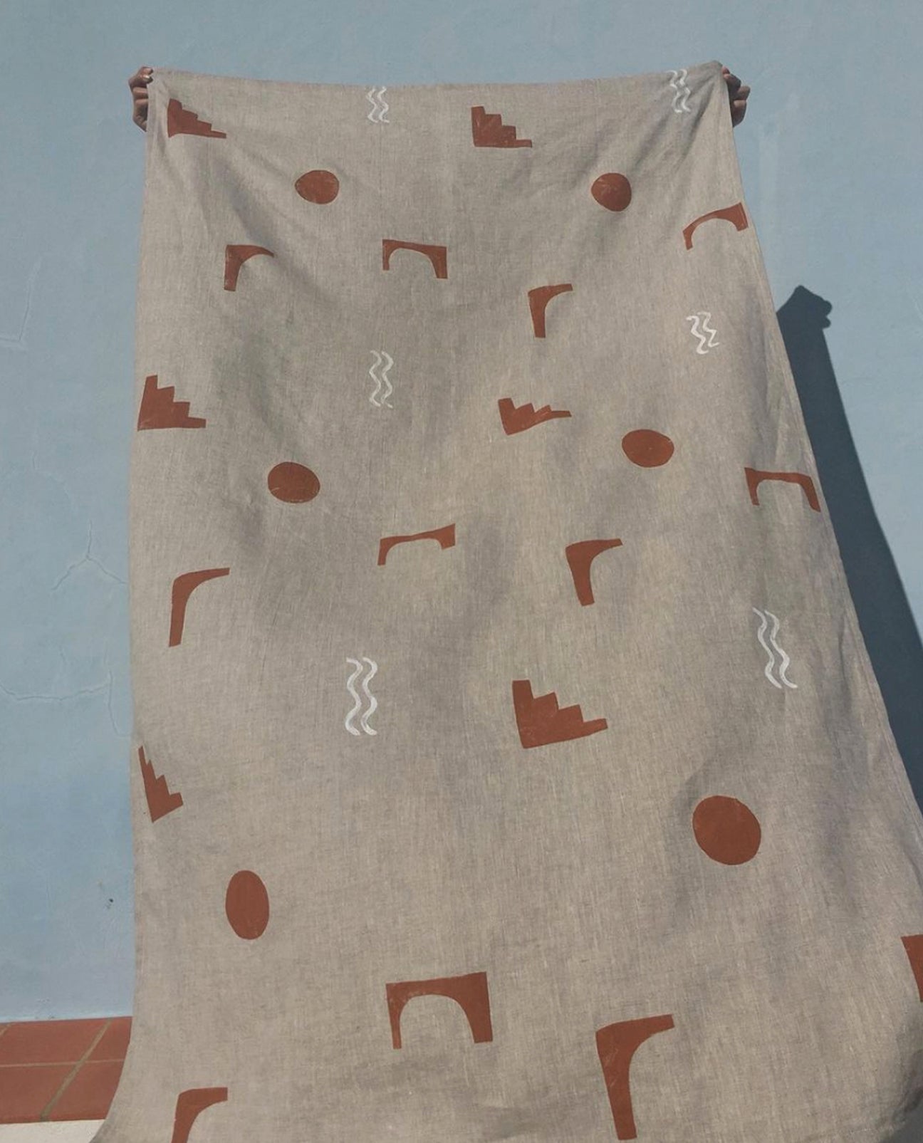 Arco-Amist Printed Linen Towel in Natural
