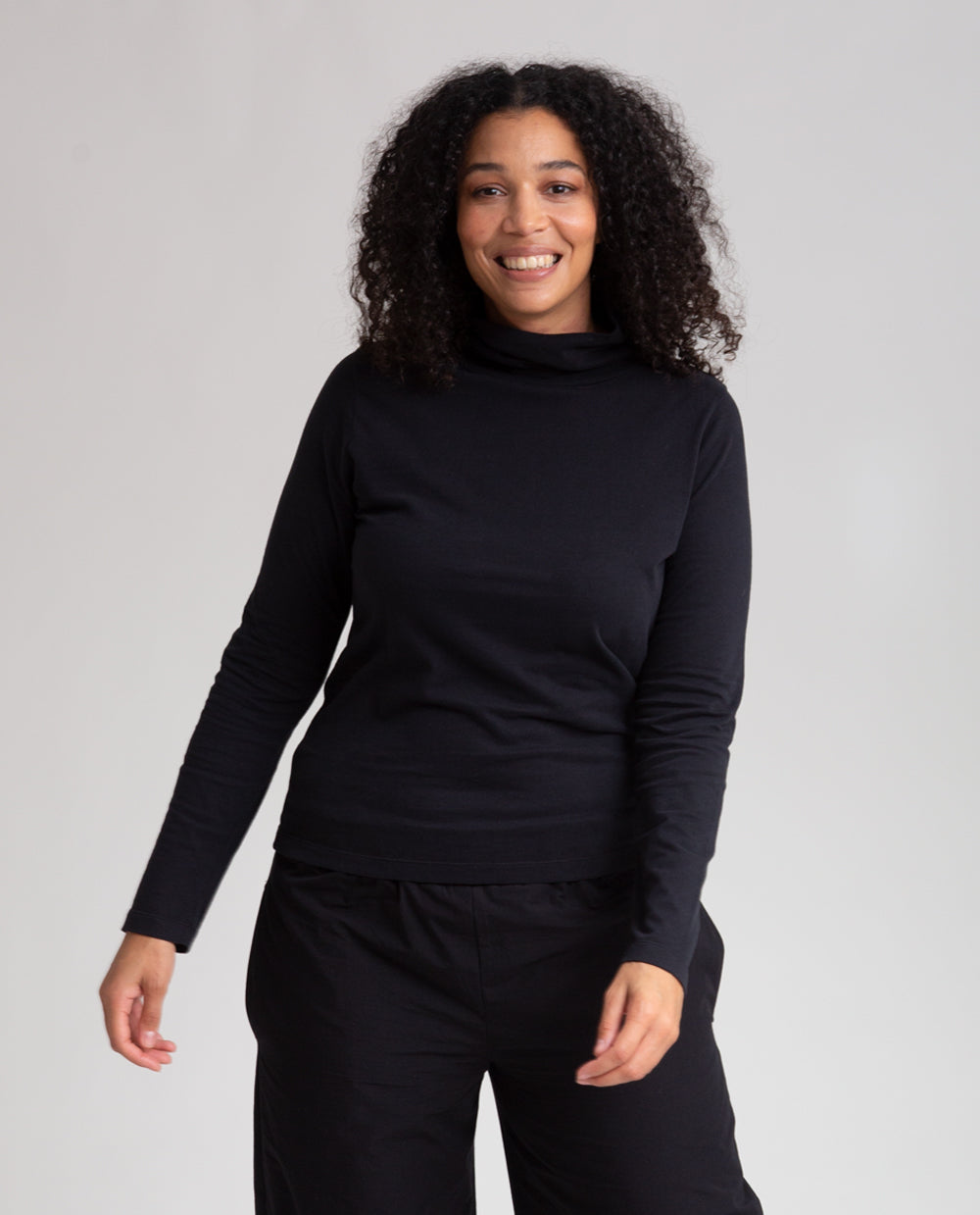 Adelaide Organic Cotton Top In Black