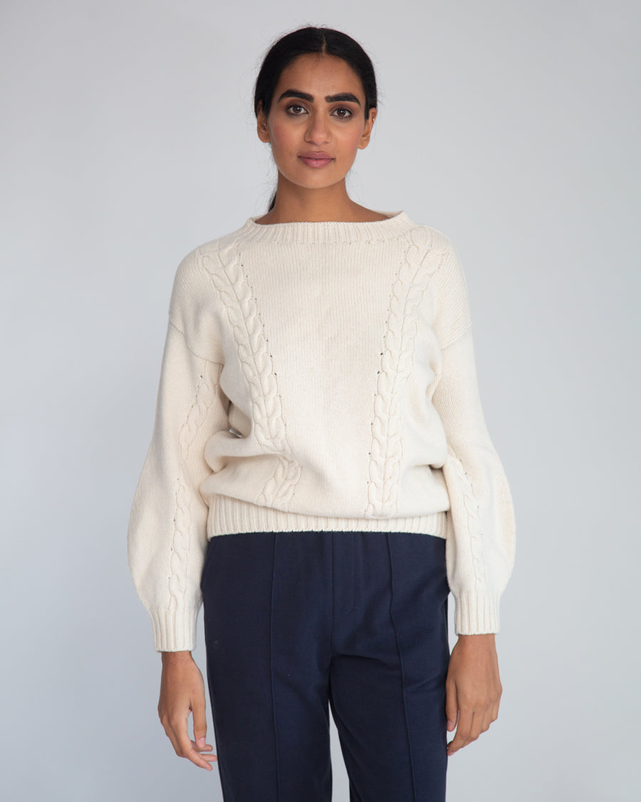 Aggie Lambswool Jumper In Chalk