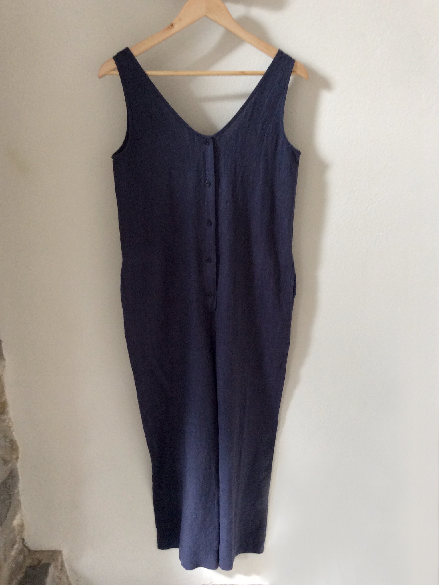 Gianna Linen Jumpsuit in Midnight XS Preloved