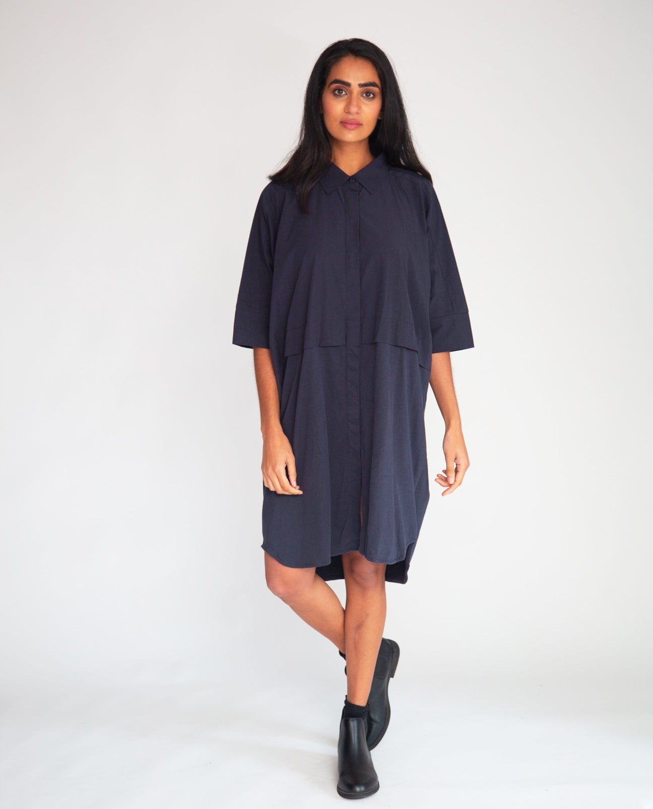 Sylvie Organic Cotton Dress In Navy