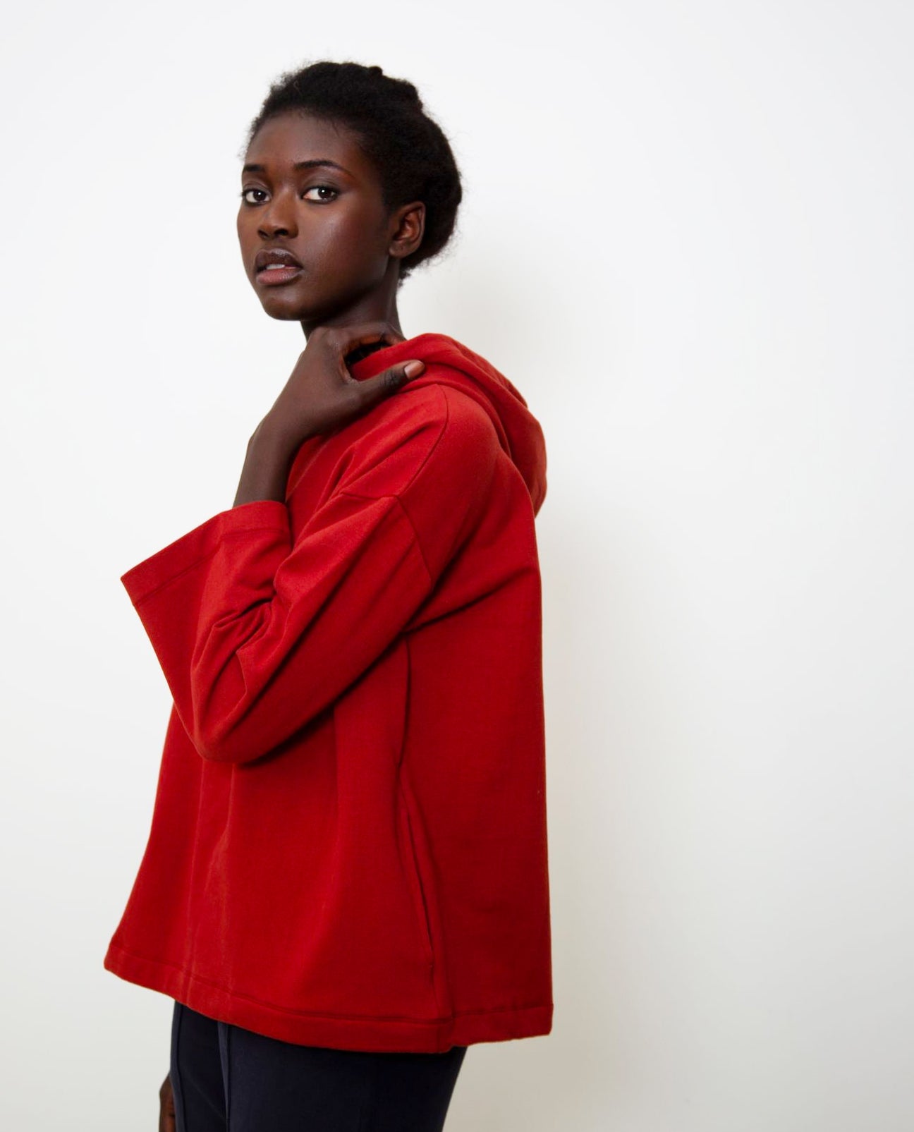Yasmin Organic Cotton Hoodie In Rust