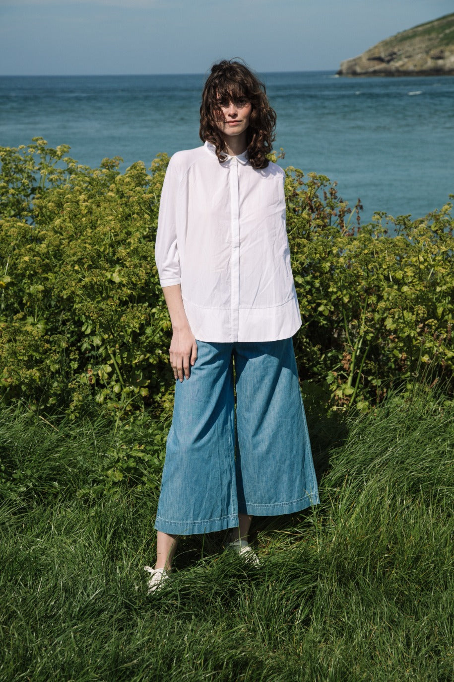 Evora-Leigh Organic Cotton Trousers in Chambray Blue