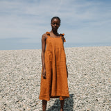 Aerwyna-May Linen Dress in Pecan