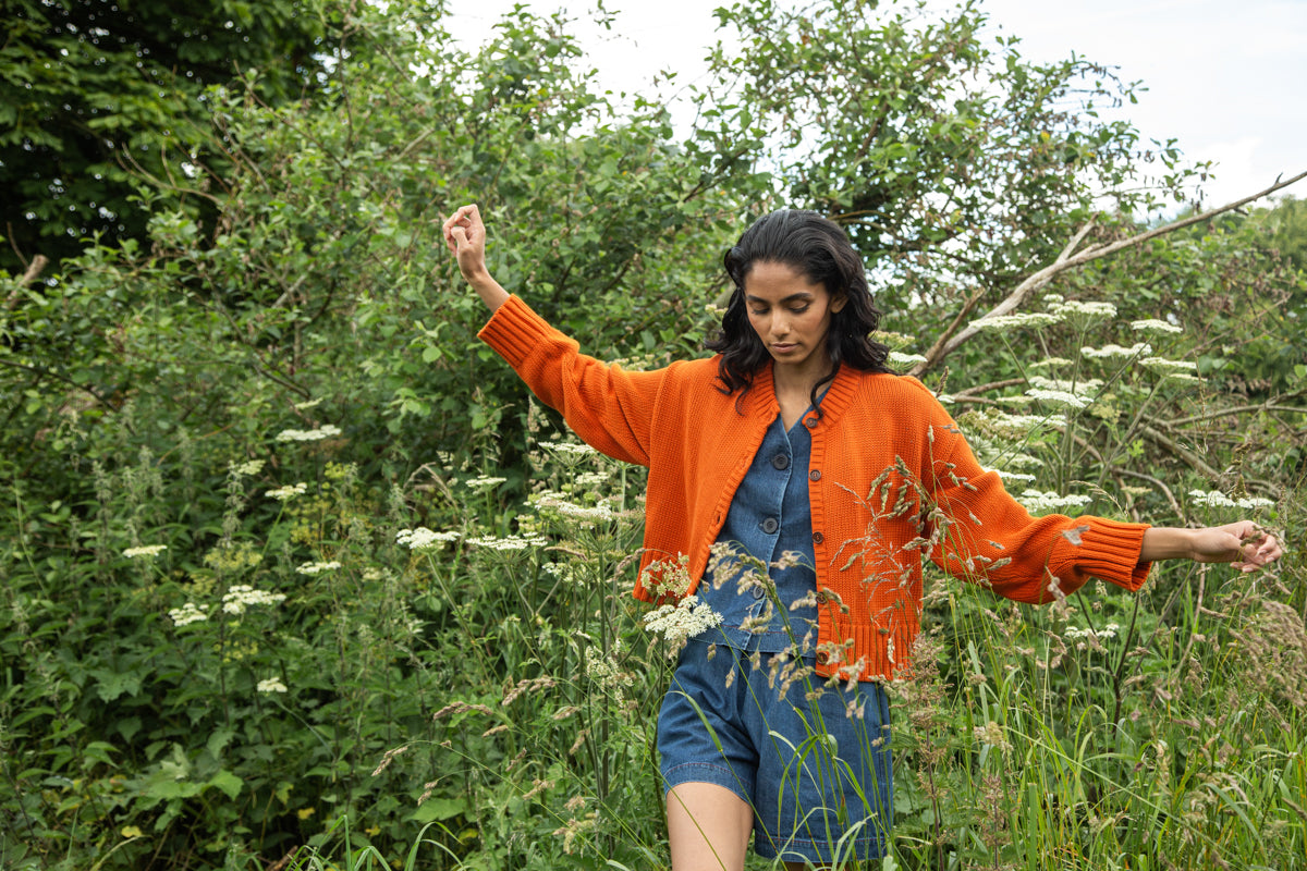 Sugi Organic Cotton Cardigan in Brick