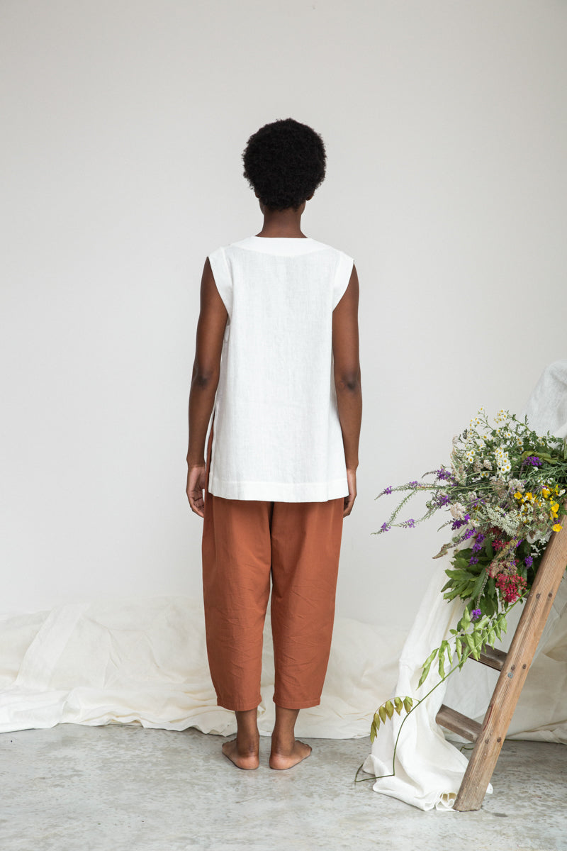 Wren-May Linen Vest in Snow White