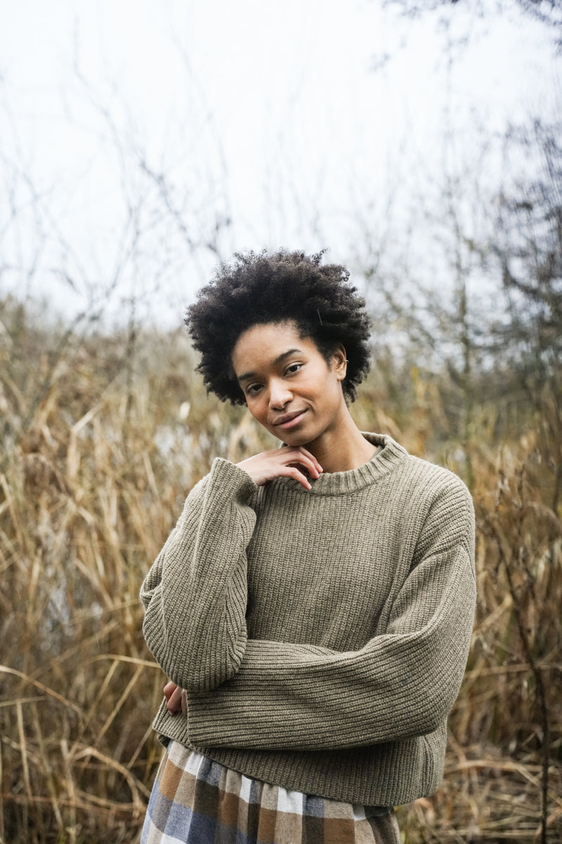 Leo Recycled Wool Knitted Jumper in Taupe Marl