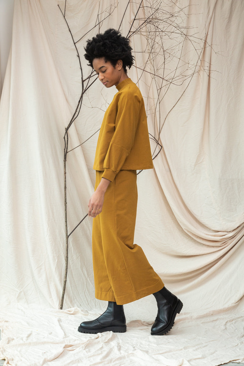 Maiya Organic Cotton Felpe Sweatshirt in Ochre