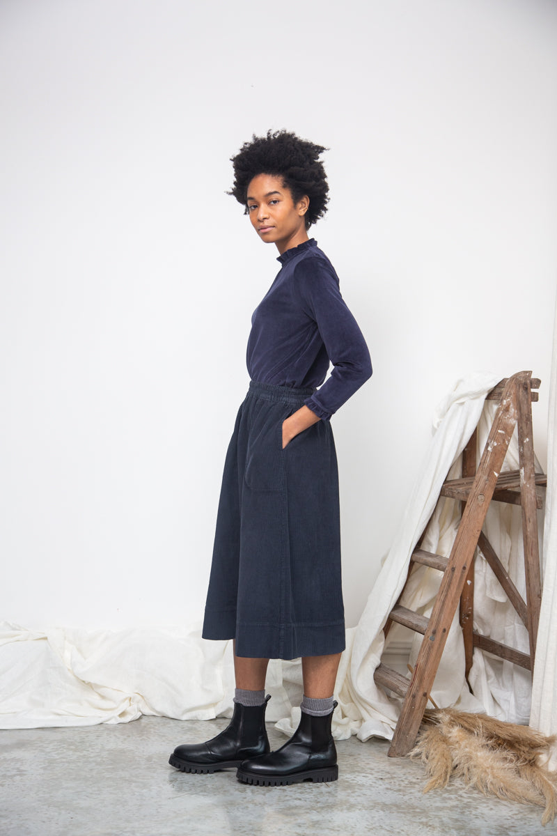 Pearl-Jane Organic Cotton Velour Top in Night Sky Navy