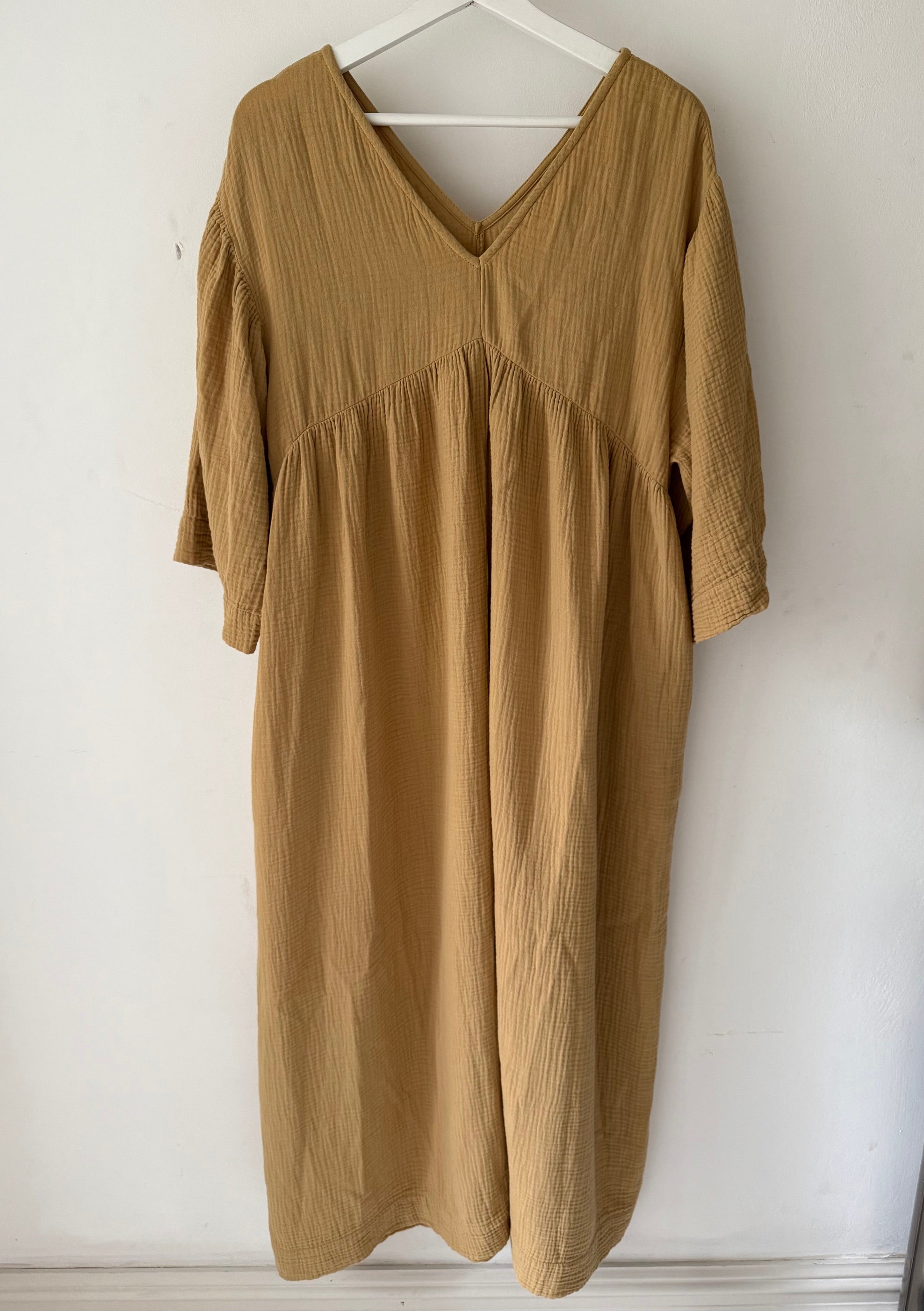 Fauna Organic Cotton Dress in Straw S Preloved