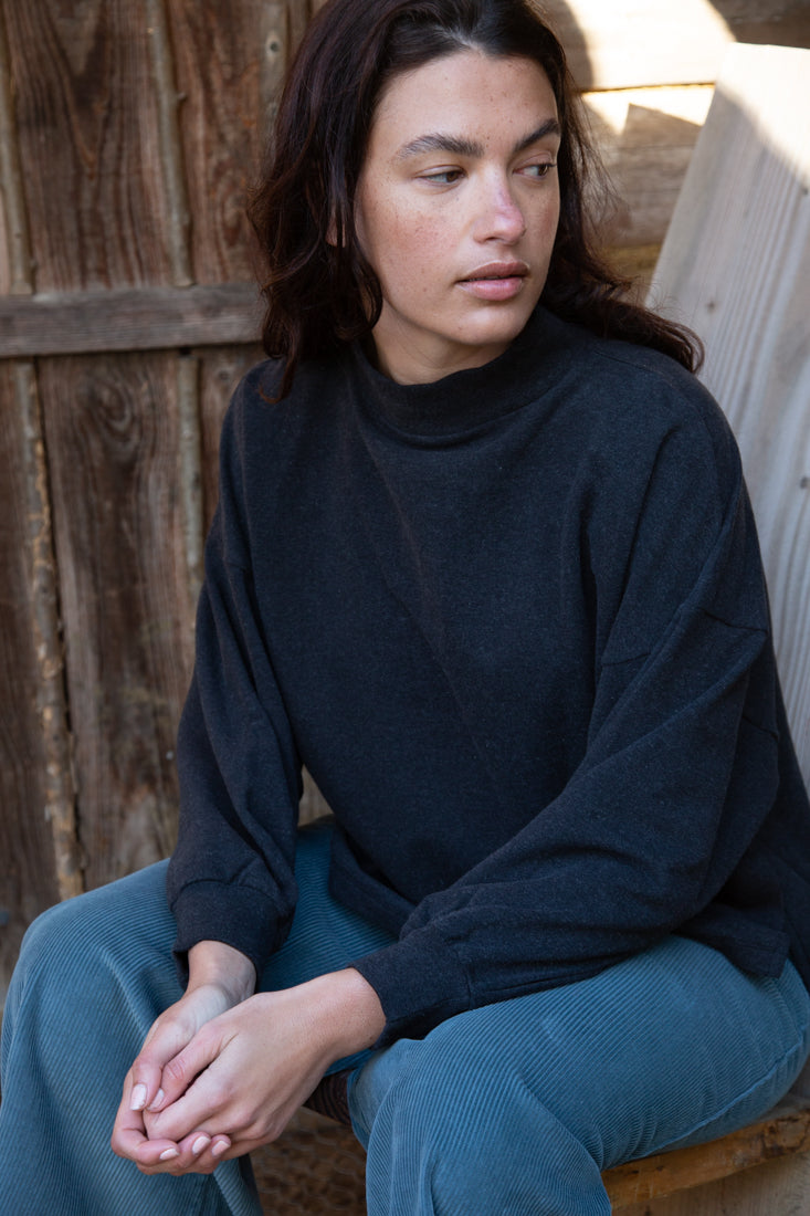 Charlie Organic Cotton Sweatshirt in Black Marl