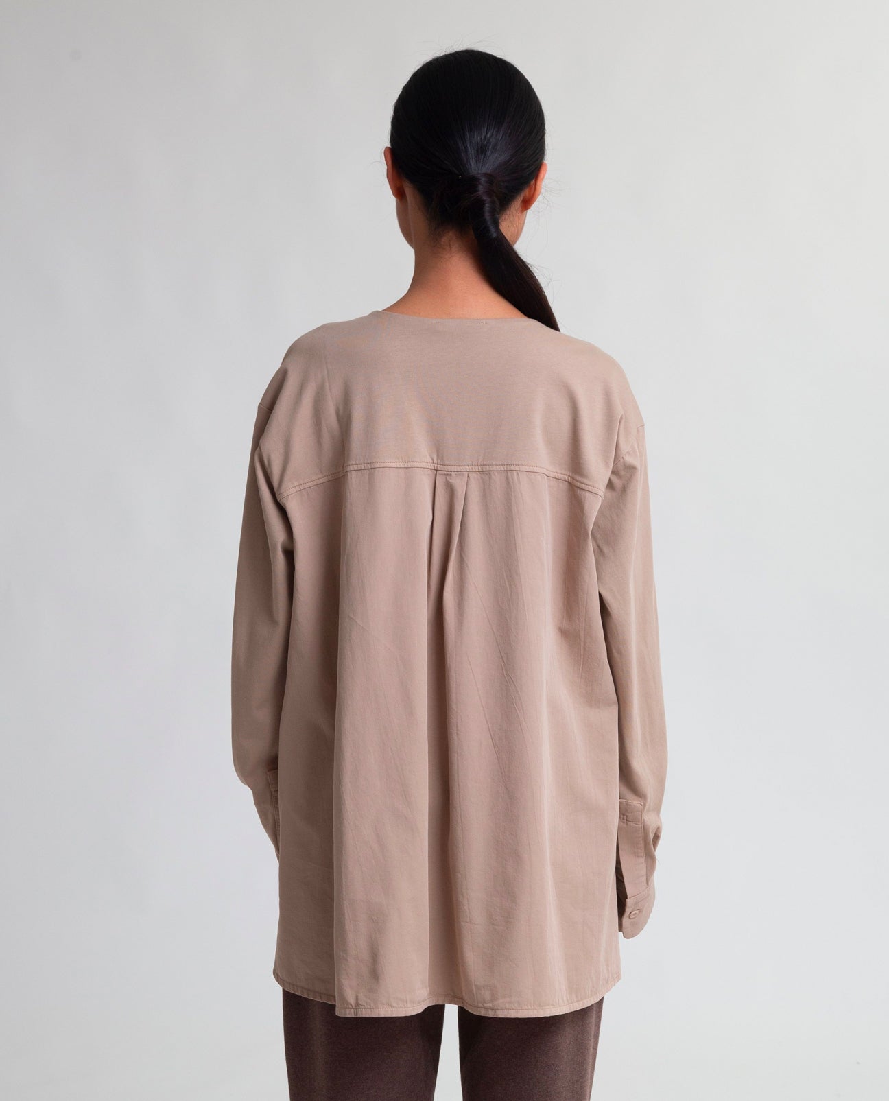 Aoife Organic Cotton Blouse in Light Taupe