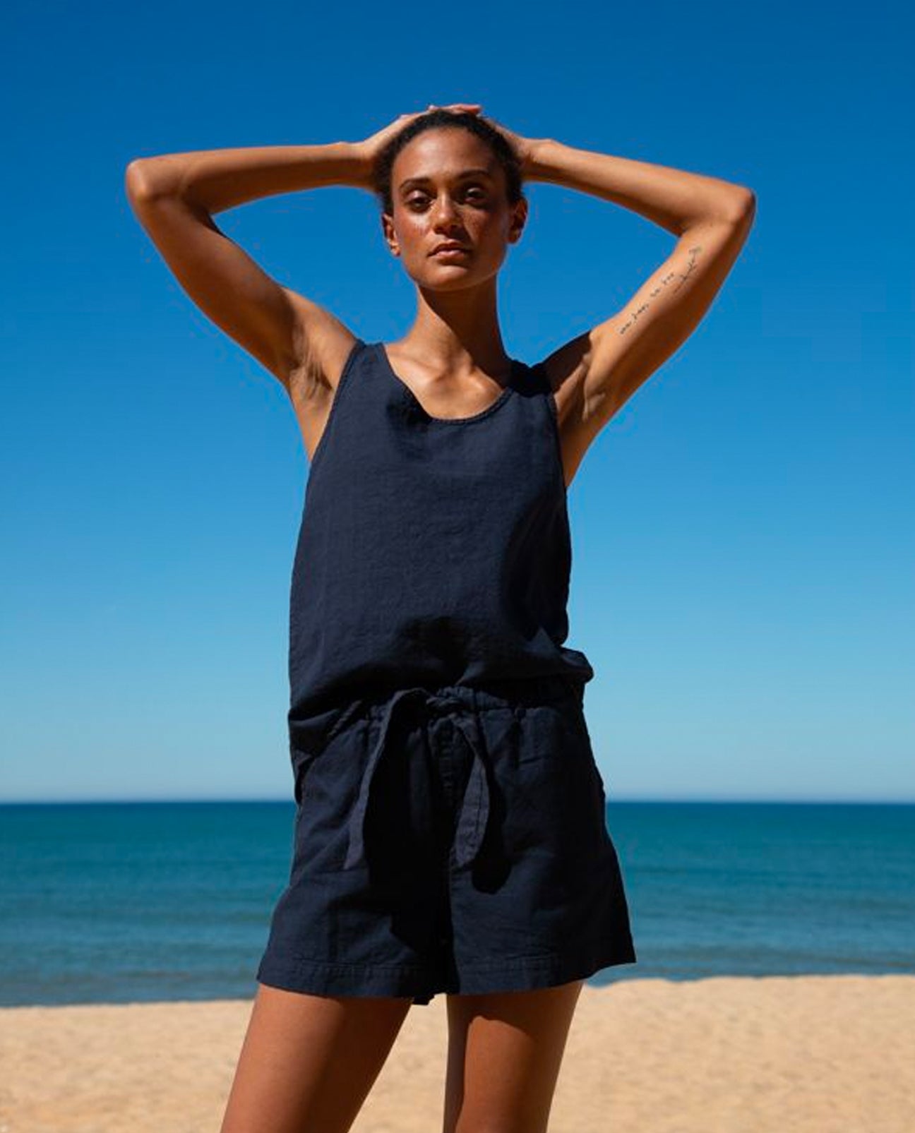 Honor May Cotton Linen Short In Navy Beaumont Organic