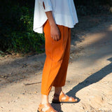 Enola Organic Cotton Trousers In Caramel