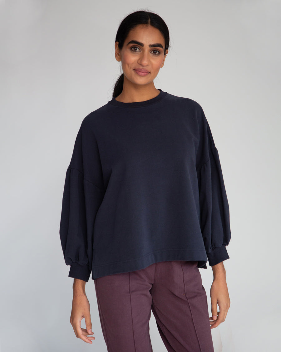 Amelia Organic Cotton Top In Navy