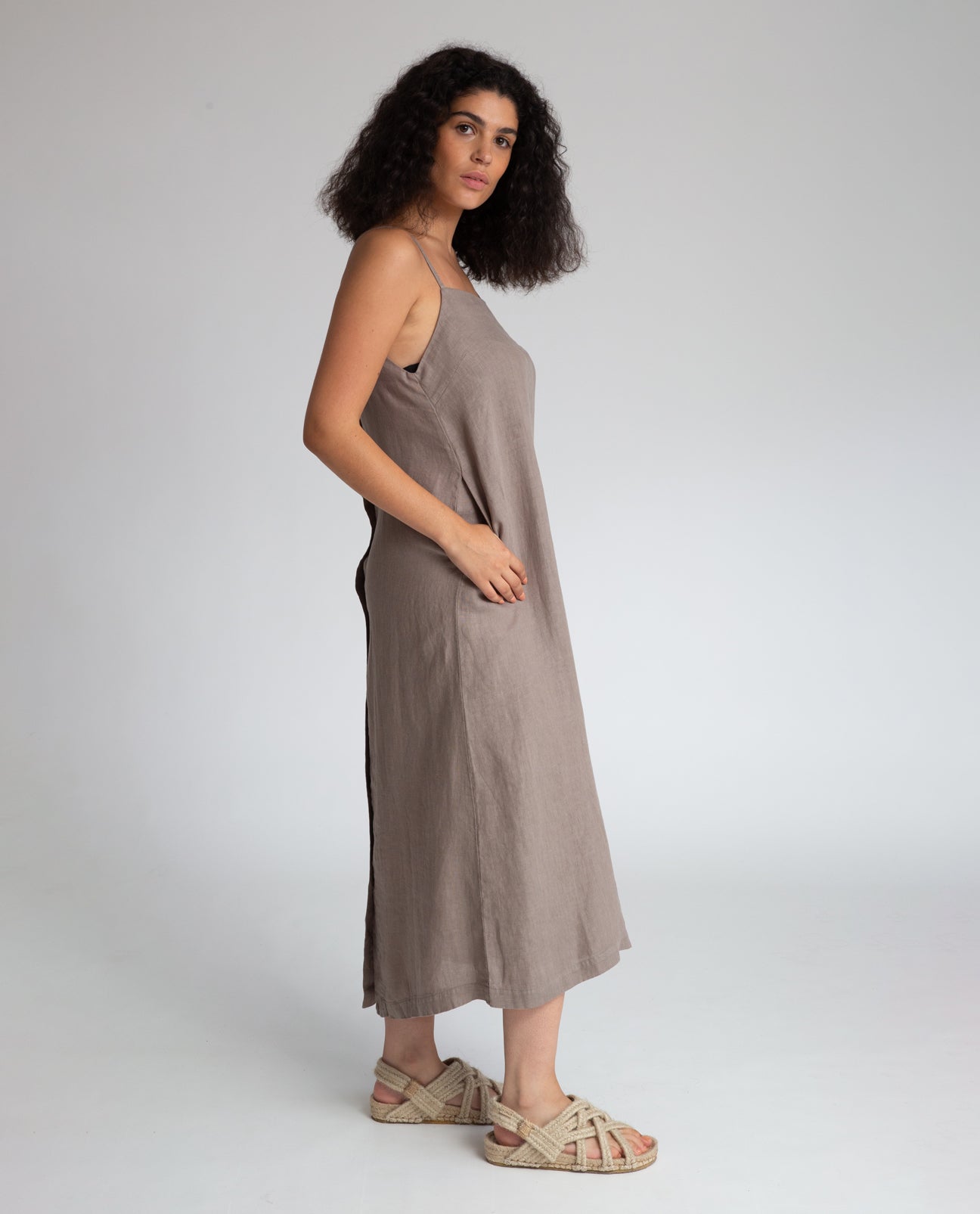 Athea Linen Dress In Olive