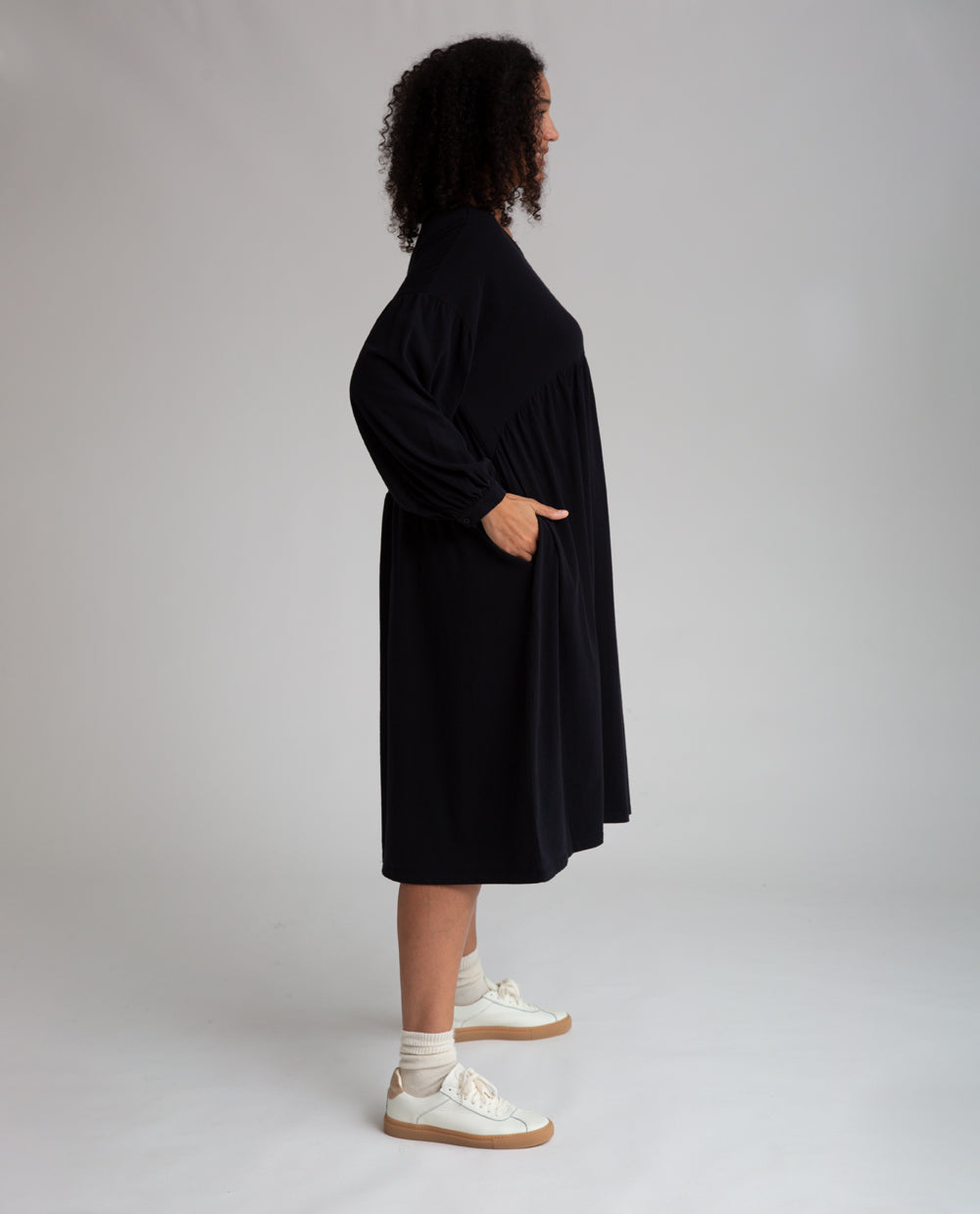 Beatrix Organic Cotton Dress In Black
