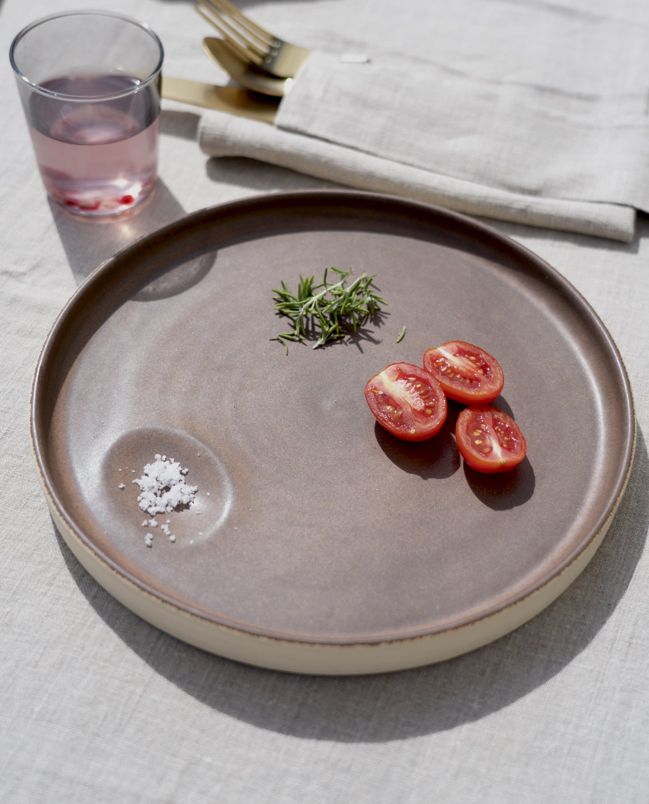 Orana-Ocactuu Large Plate in Natural / Brown