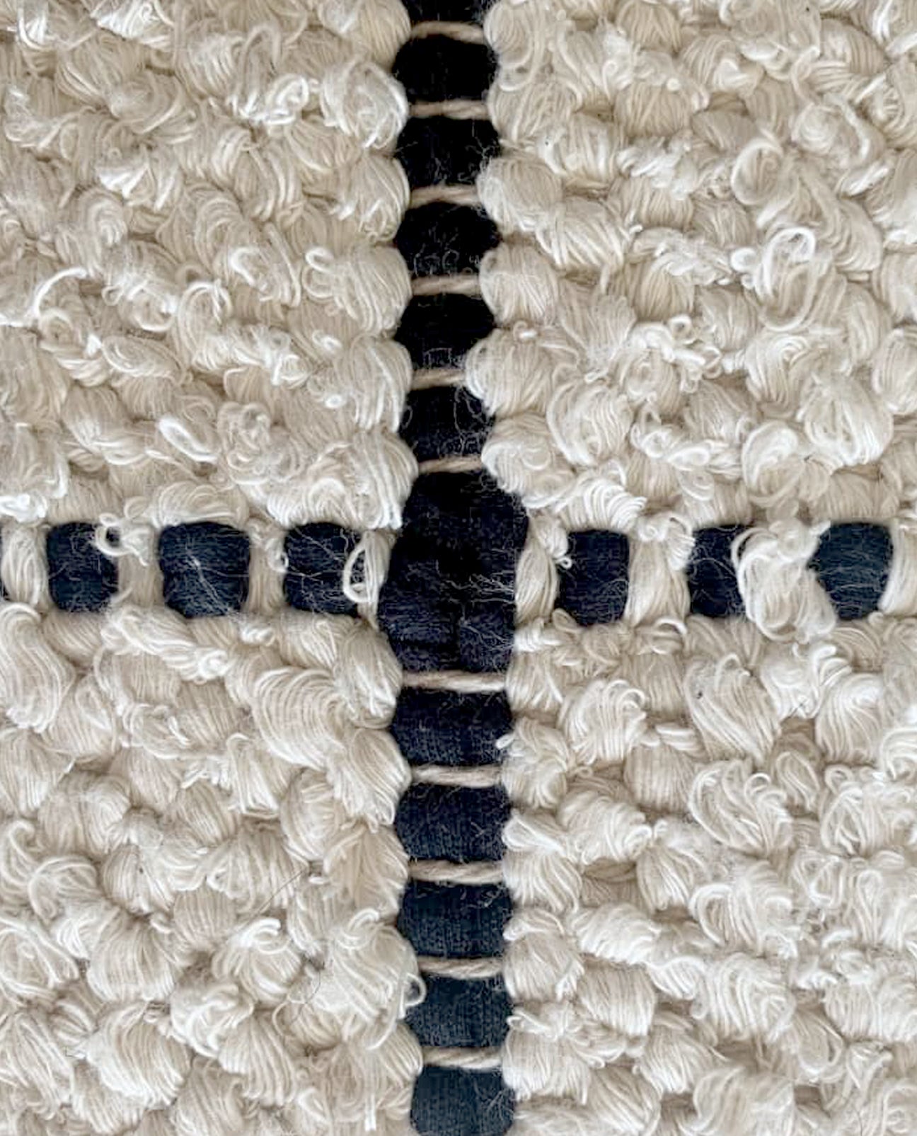 Caxias-Casa Grid Cushion in Beige / Cream