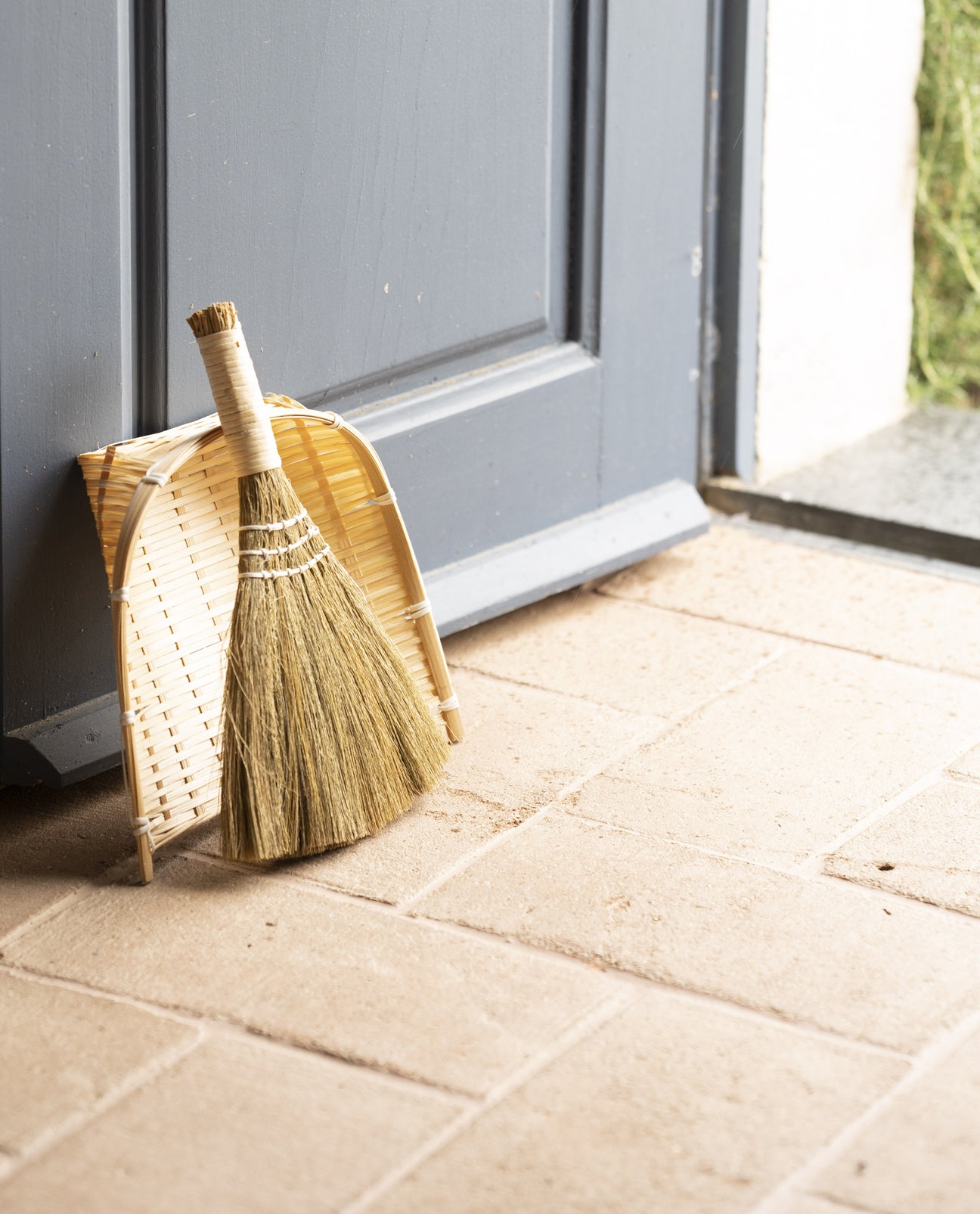 Monsanto Bamboo Dustpan in Natural