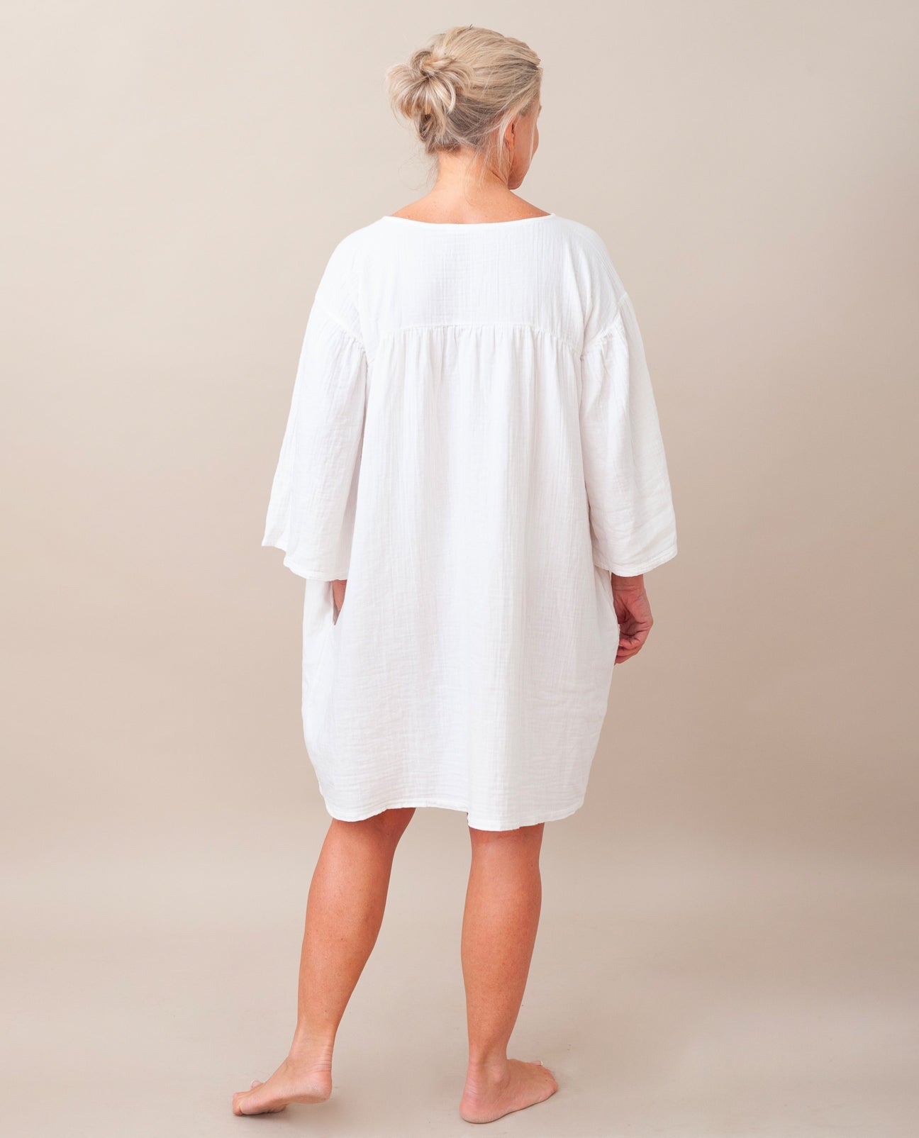 Dylla Organic Cotton Dress In Off White