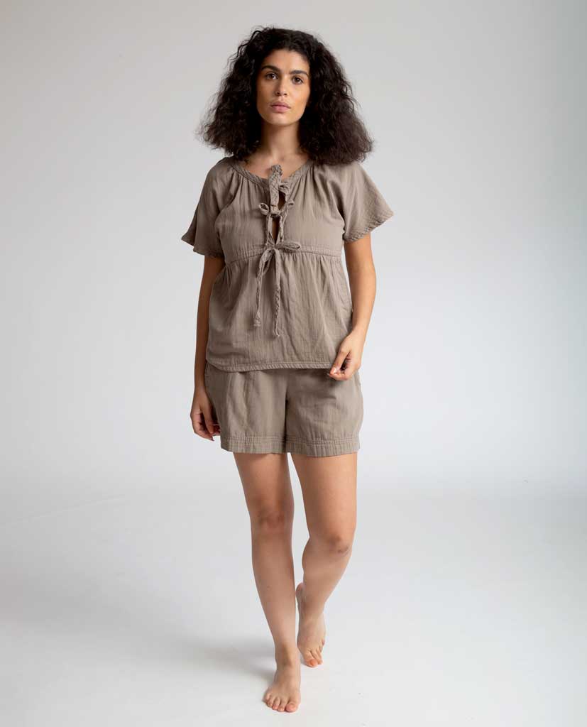 Gilma Organic Cotton Shorts In Olive