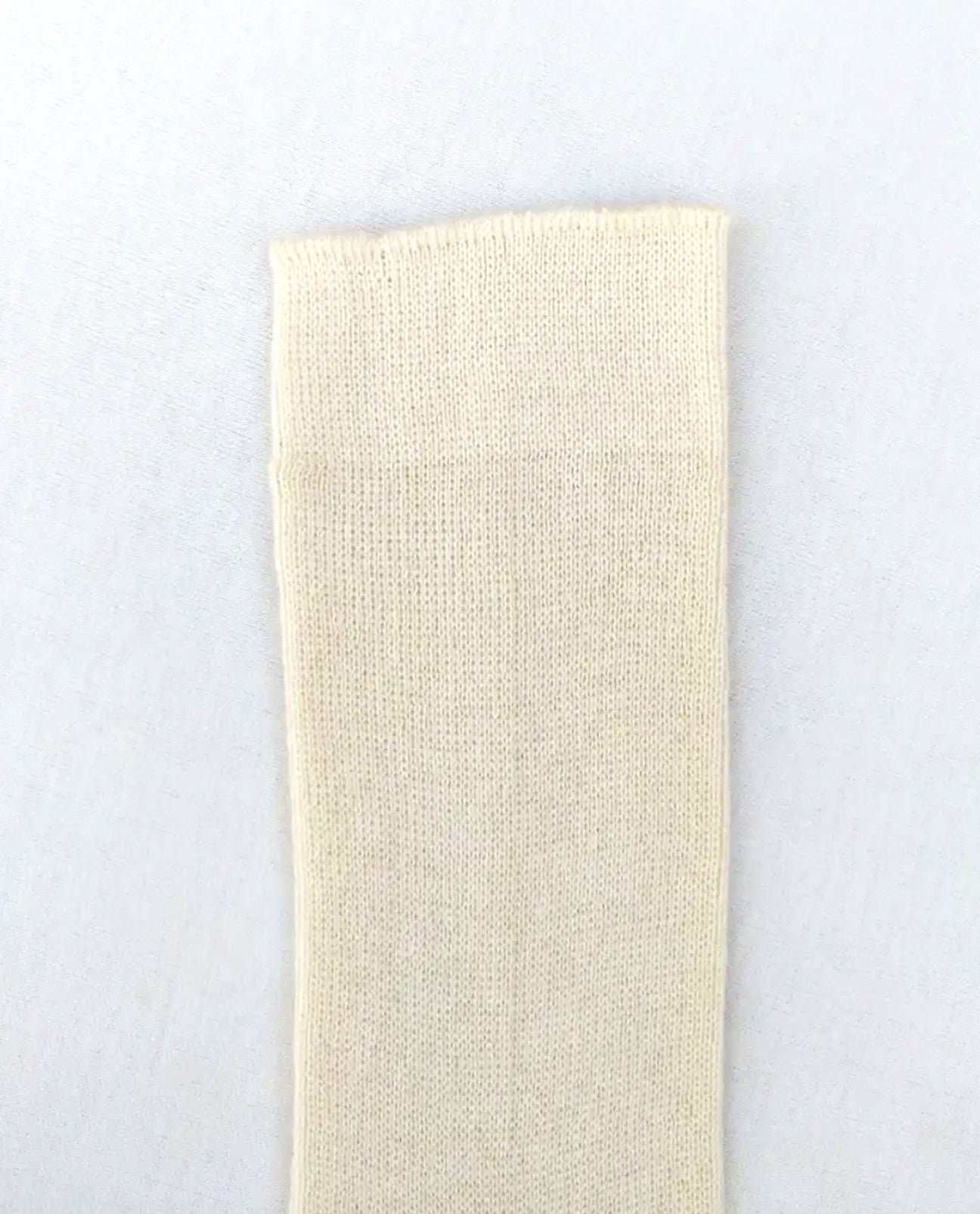 Laura Undyed Organic Cotton Socks in Ecru