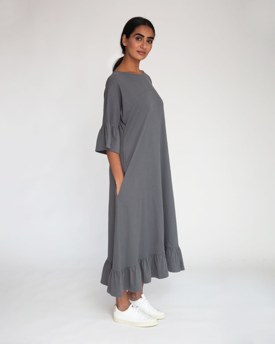 Lavinah Organic Cotton Dress In Charcoal