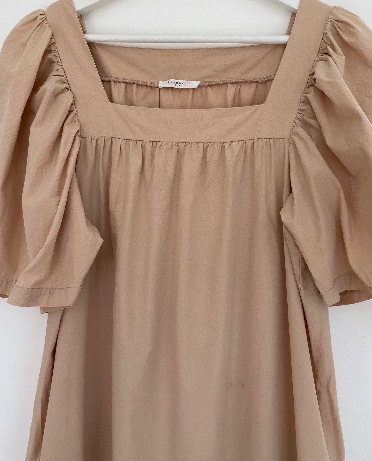 Lesley Organic Cotton Dress In Sand in S