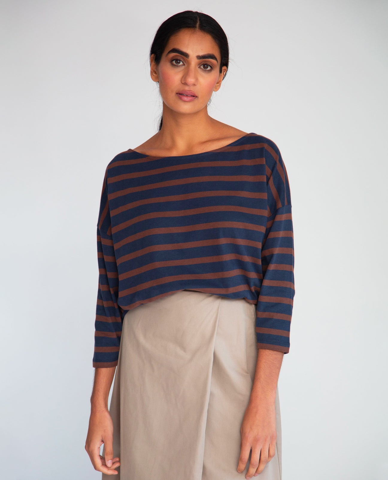 Mafalda-Sue Organic Cotton Top In Navy & Chocolate