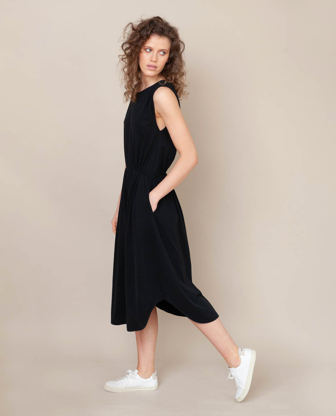 Mulberry Organic Cotton Dress In Black