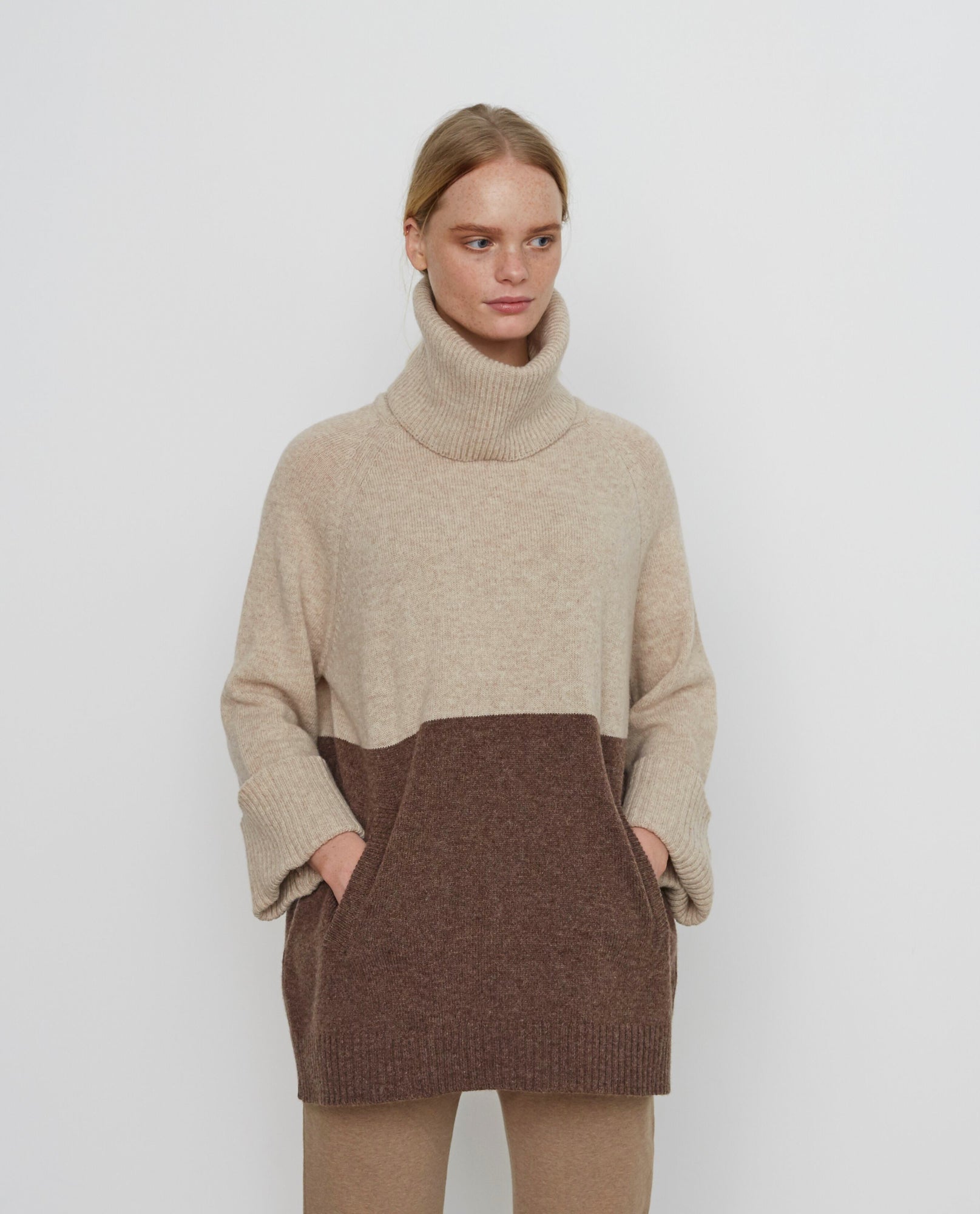NELL Wool Jumper In Oat And Brown