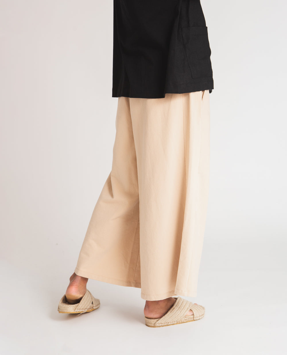 Nicky Organic Cotton Trousers In Sand