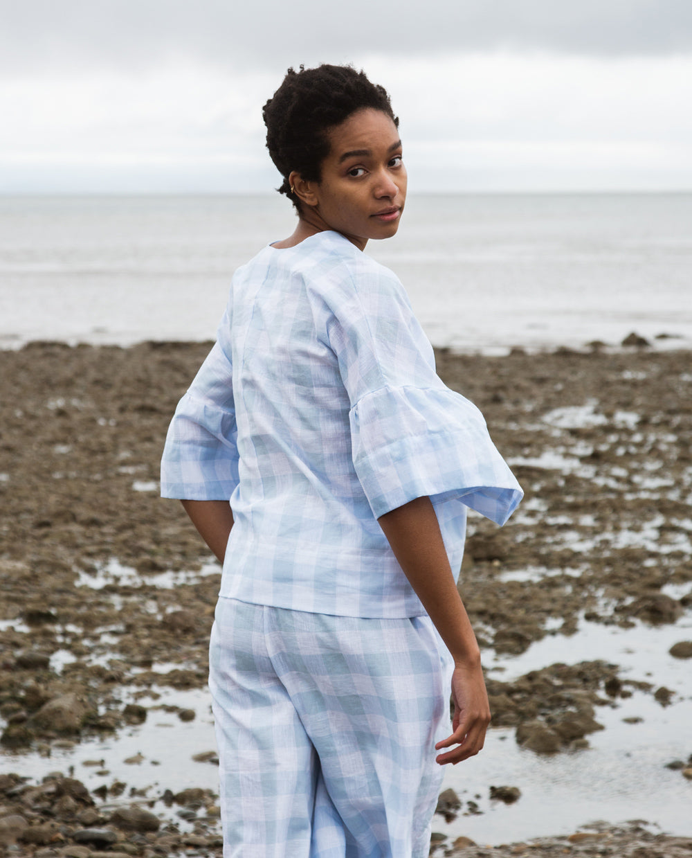 Rita-Gee Linen Gingham Top In Pale Blue