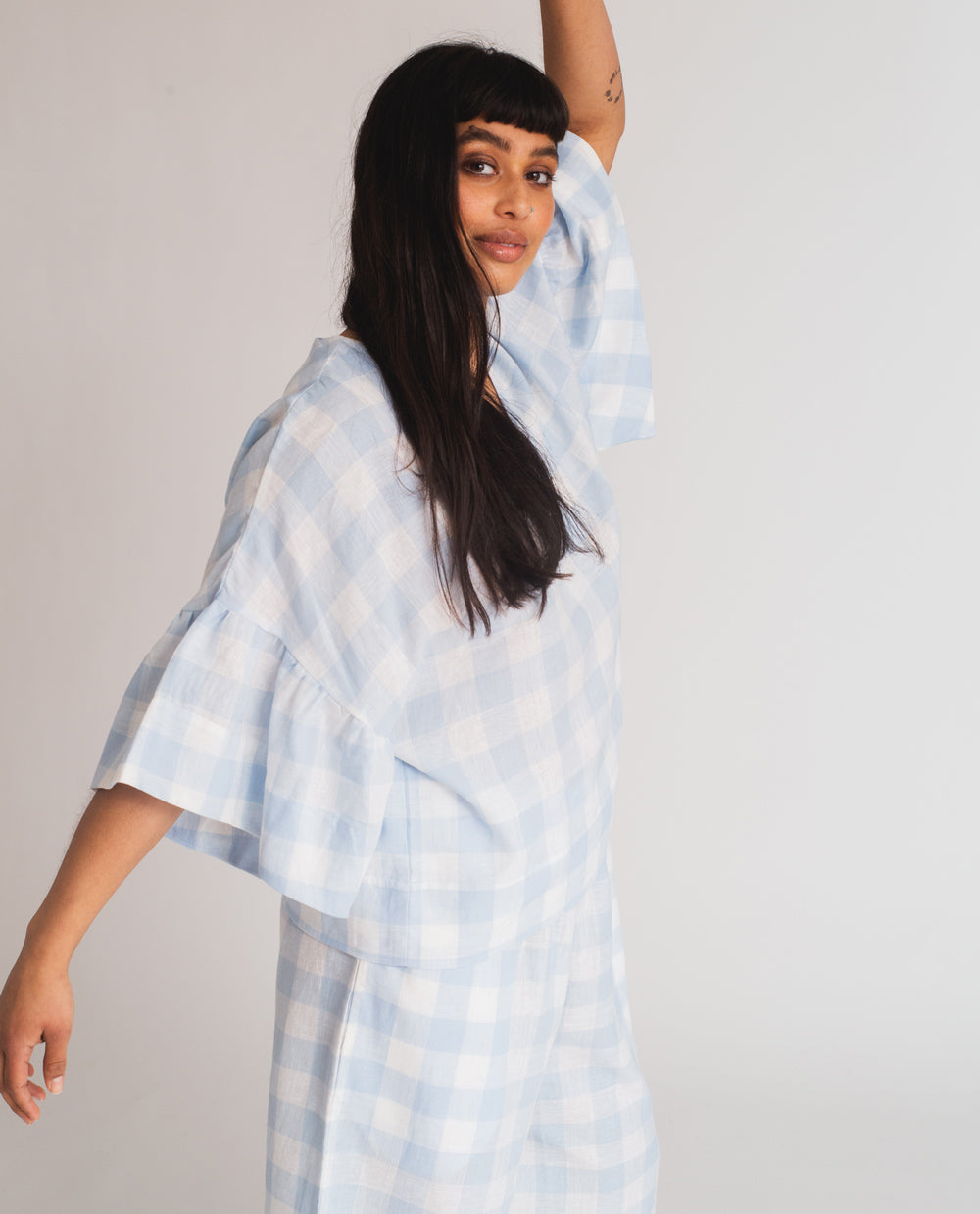 Rita-Gee Linen Gingham Top In Pale Blue