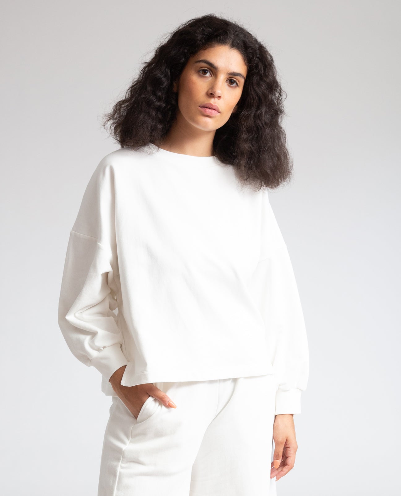 Serenity Organic Cotton Sweatshirt In Ivory