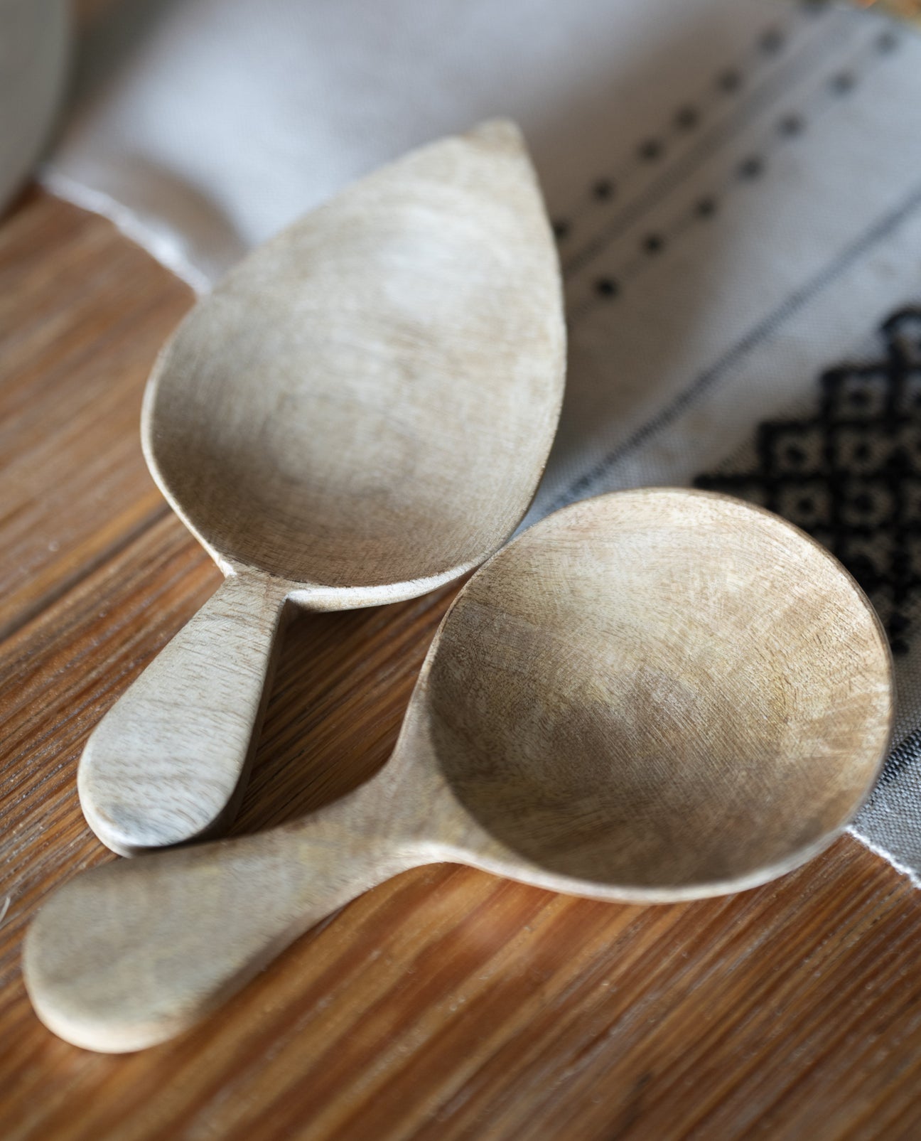 Wooden Serving Spoon Set in Natural