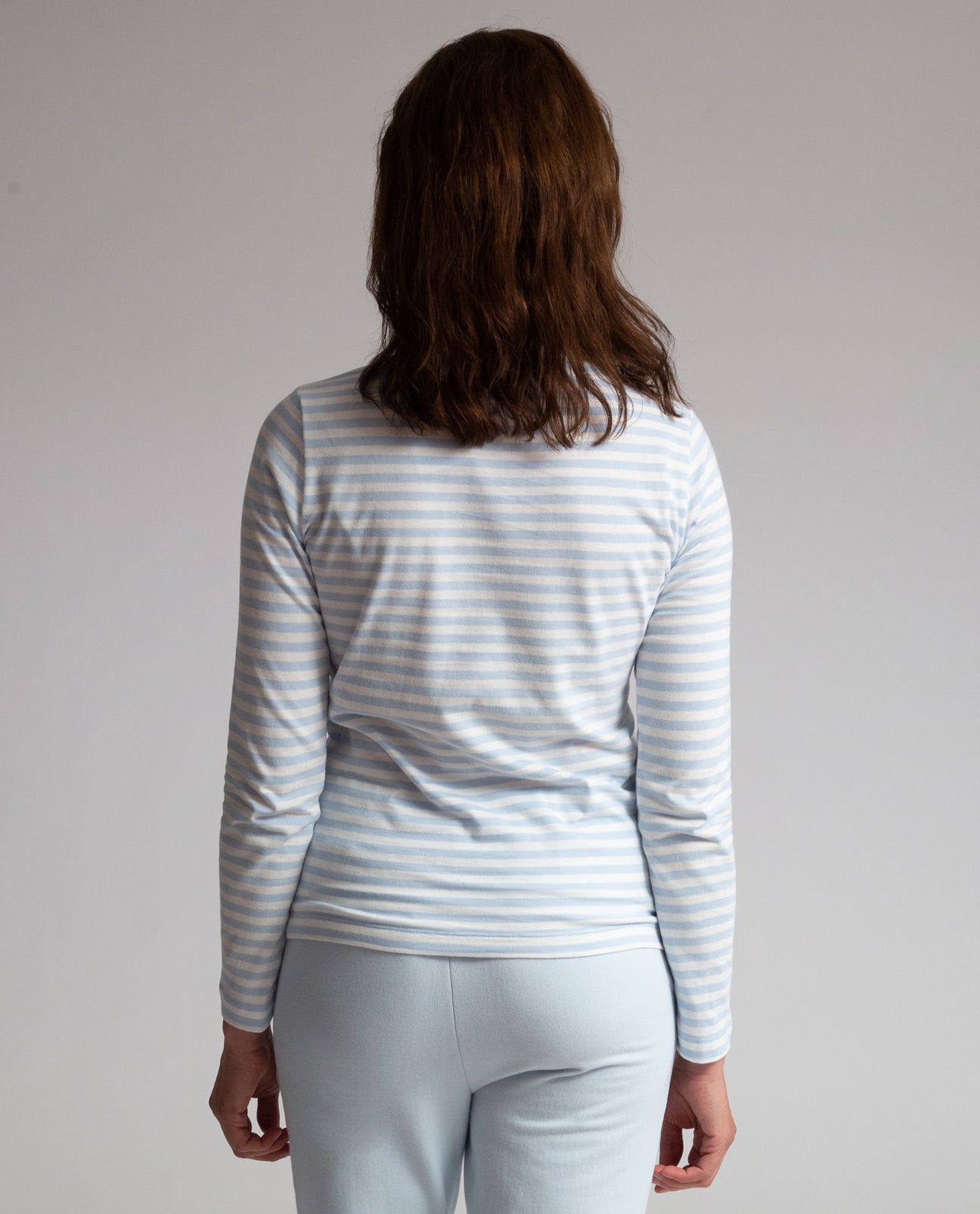 Shoba Organic Cotton Top In Off White & Pale Blue