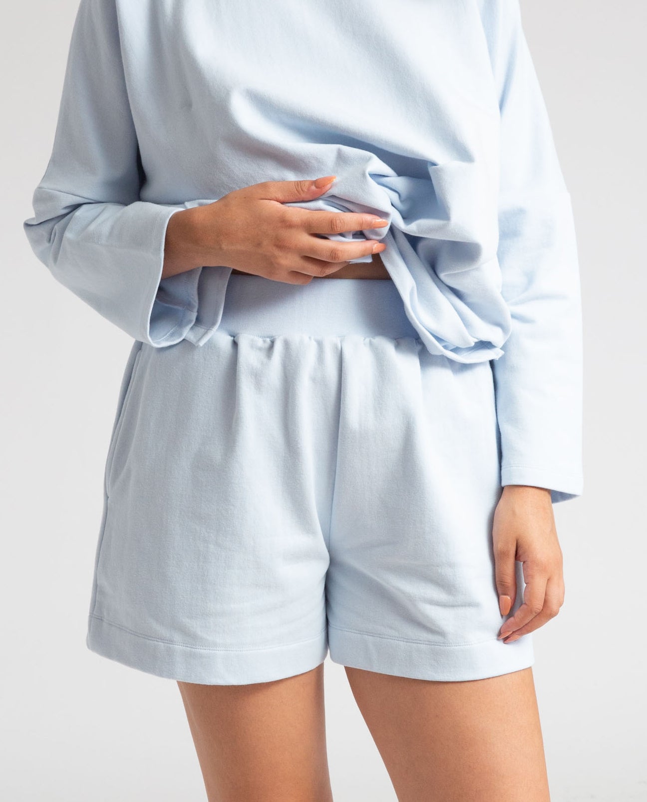 Sylvia Organic Cotton Shorts In Pale Blue