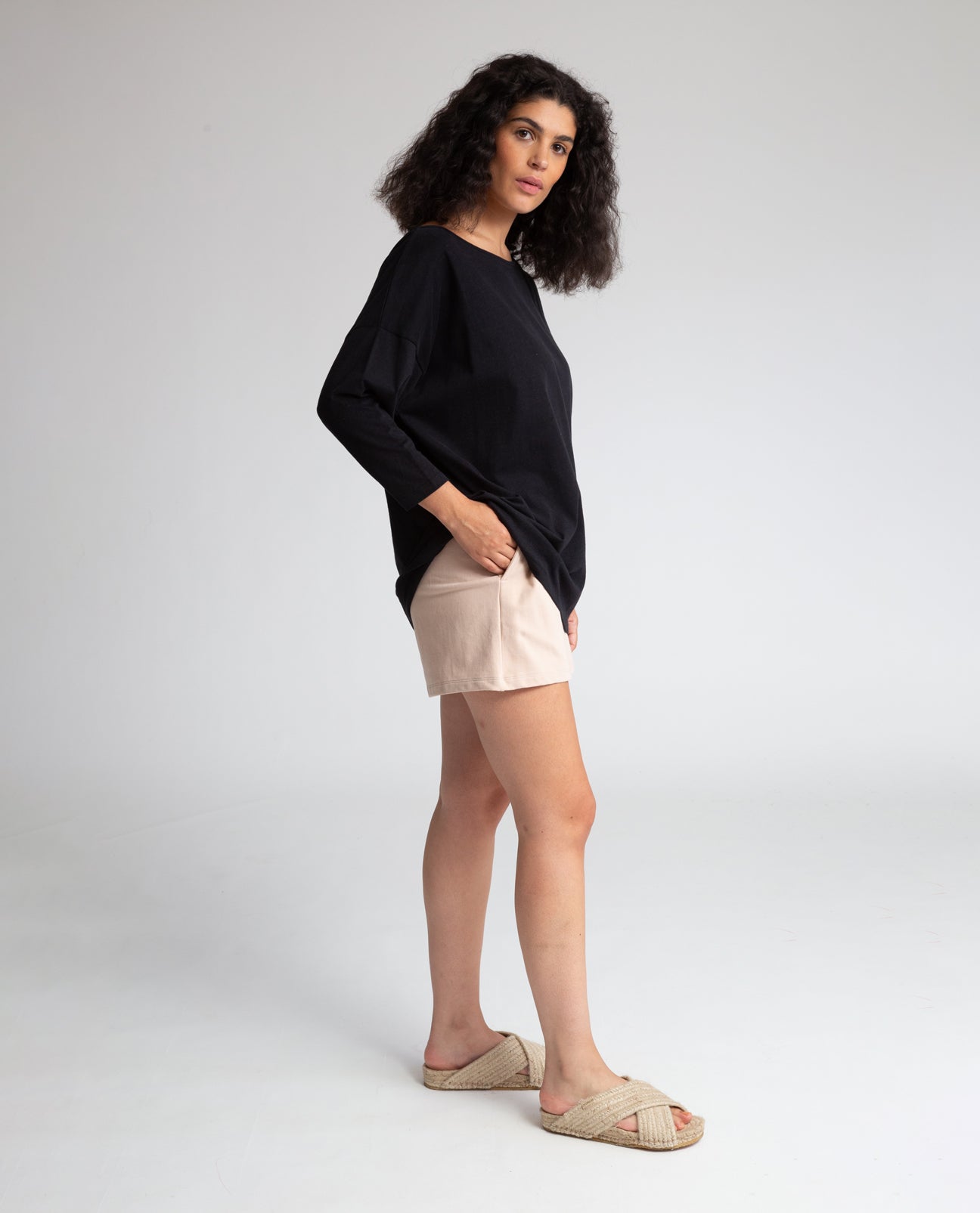 Sylvia Organic Cotton Shorts In Crepe