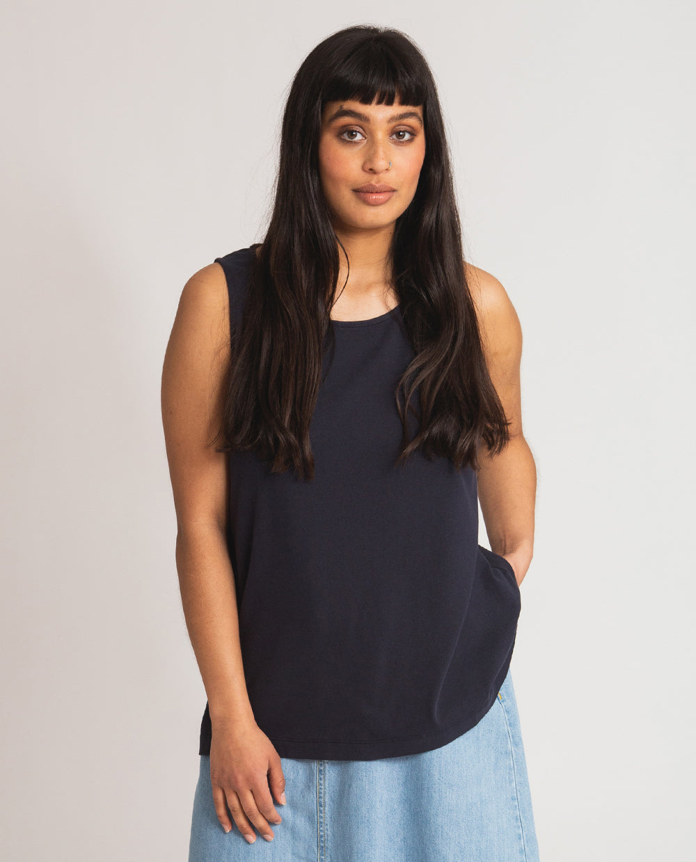 Thea Organic Cotton Top In Navy