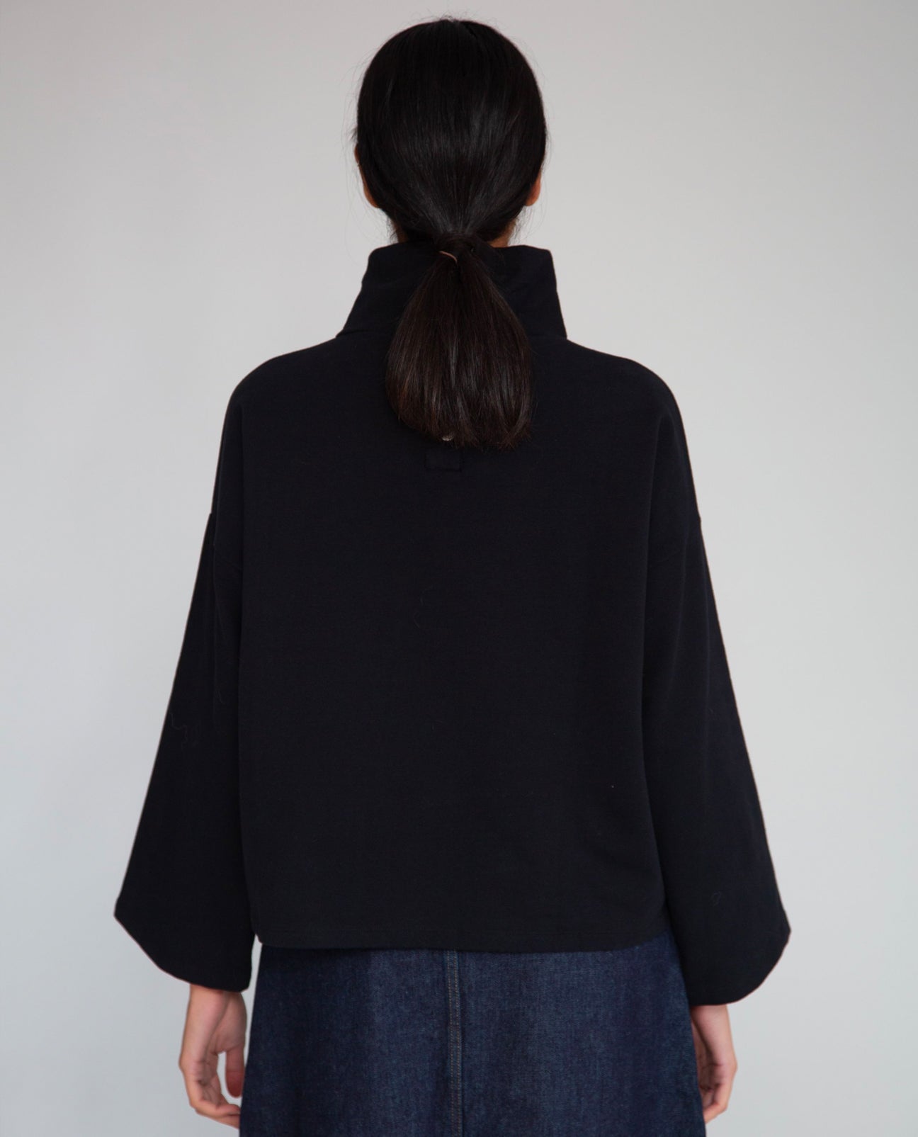 Ula Organic Cotton Top In Black