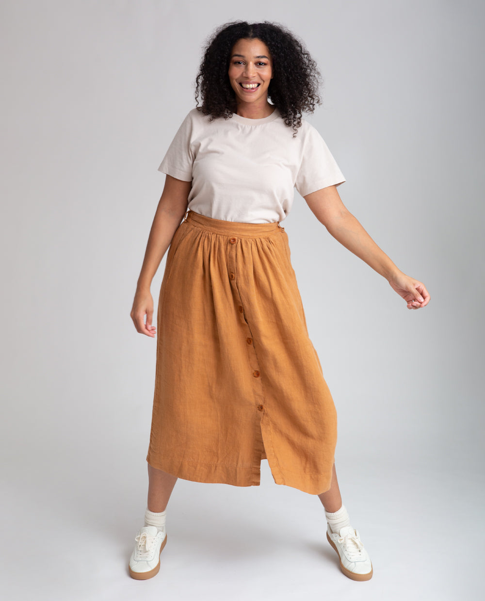 Ursa Linen Skirt In Almond