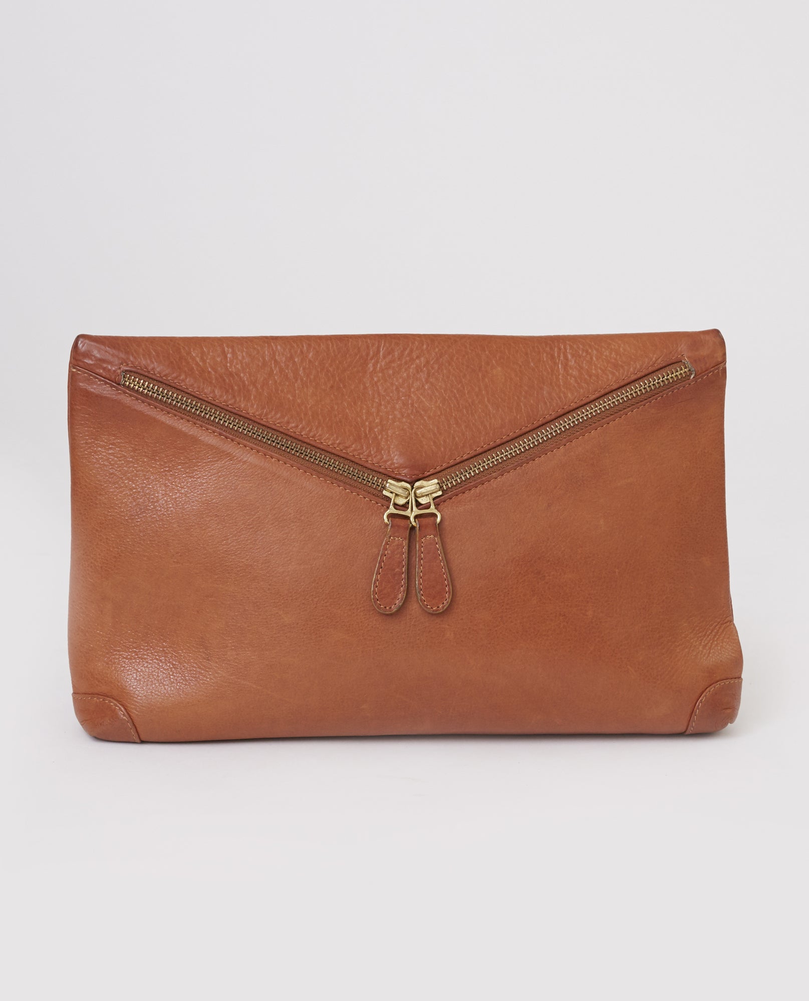 VALENCIA Leather Zip Clutch In Tan