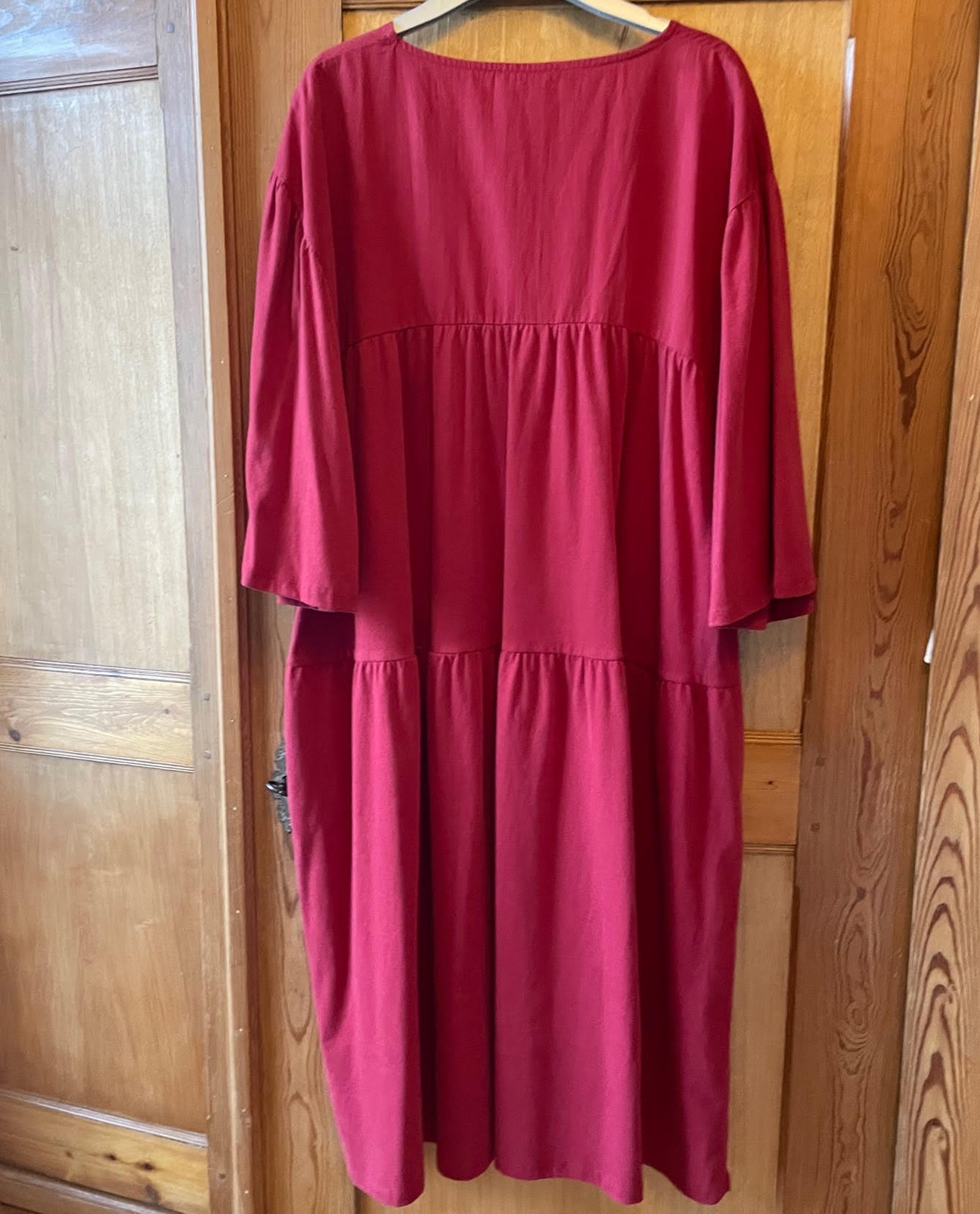 Yara Organic Cotton Dress in Cranberry XS